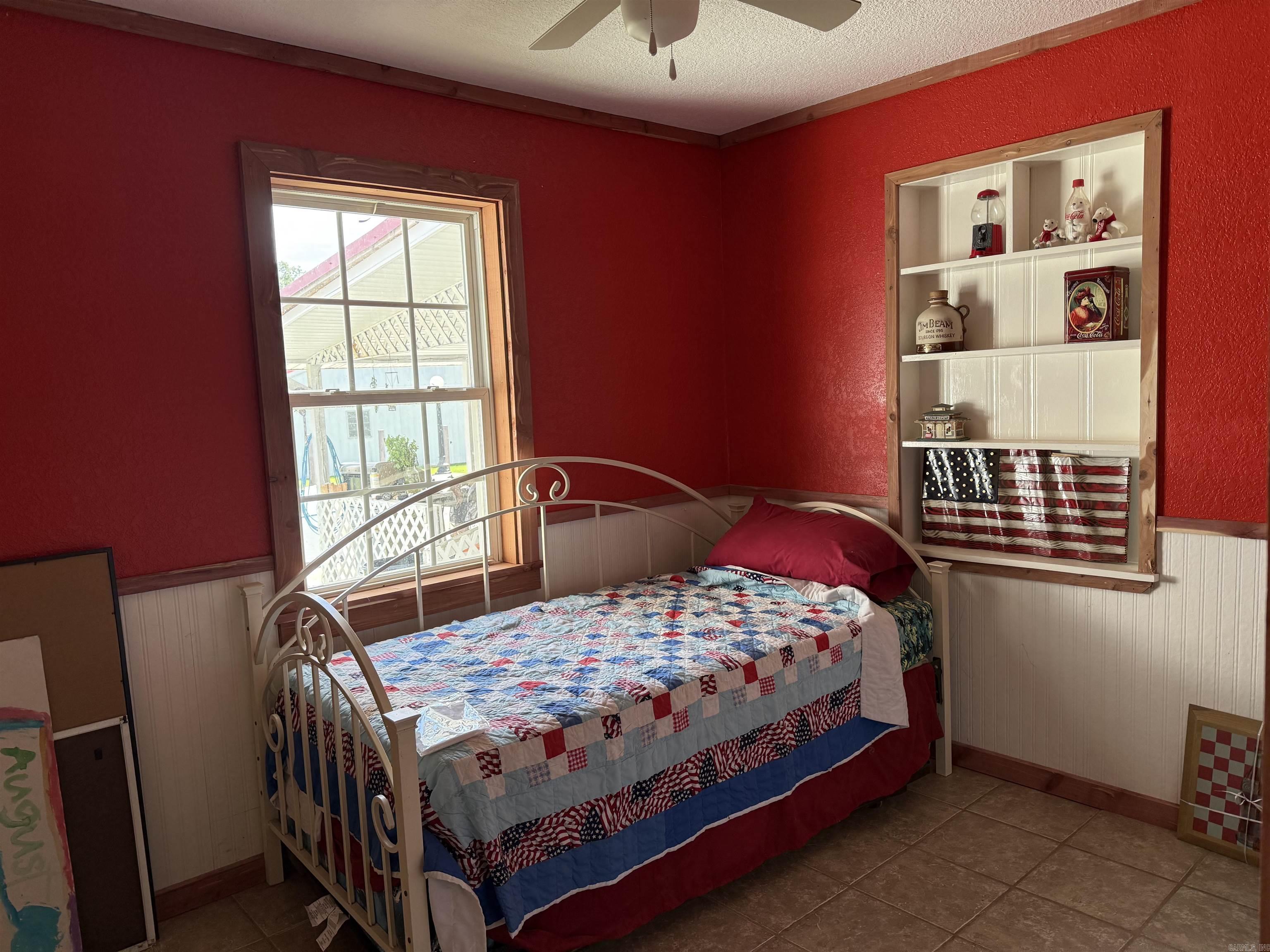 1212 Gayler  Mountain View, AR