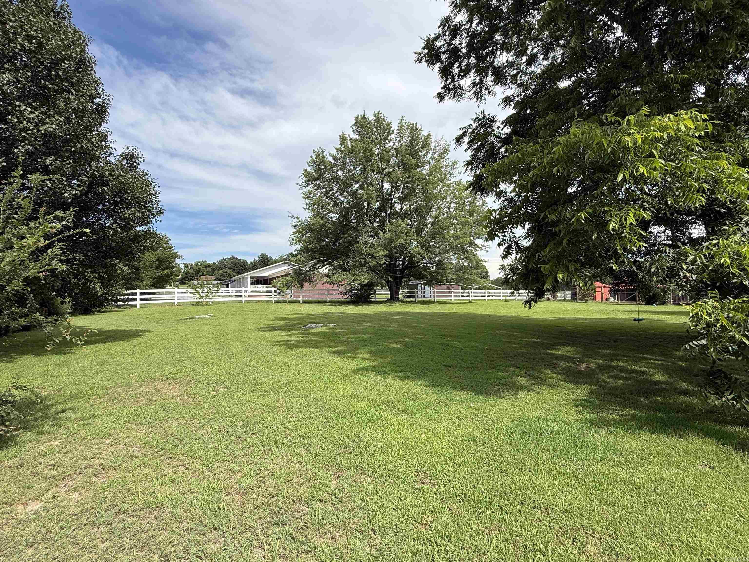 1212 Gayler  Mountain View, AR