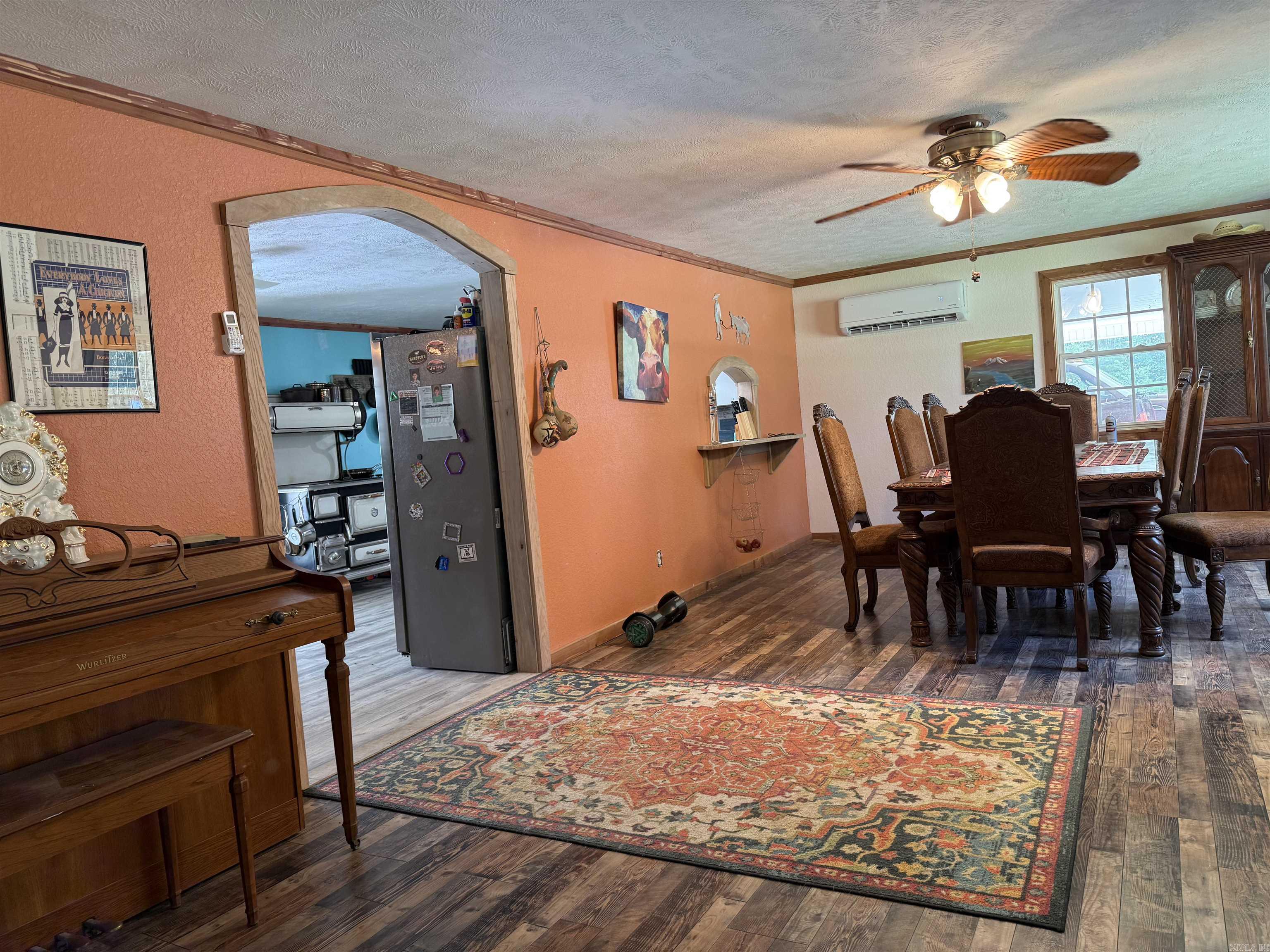 1212 Gayler  Mountain View, AR
