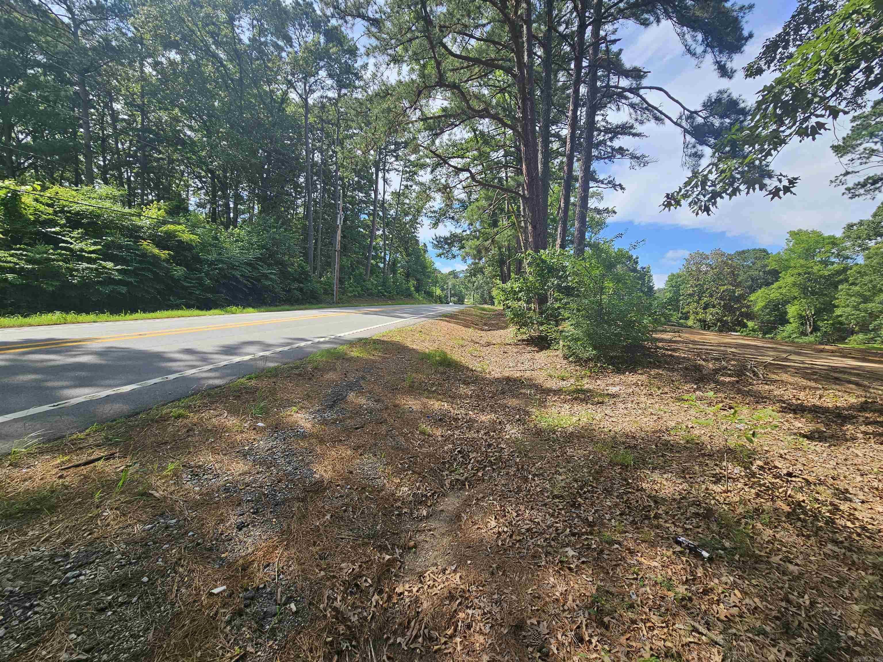 2211 chatfield  Benton, AR