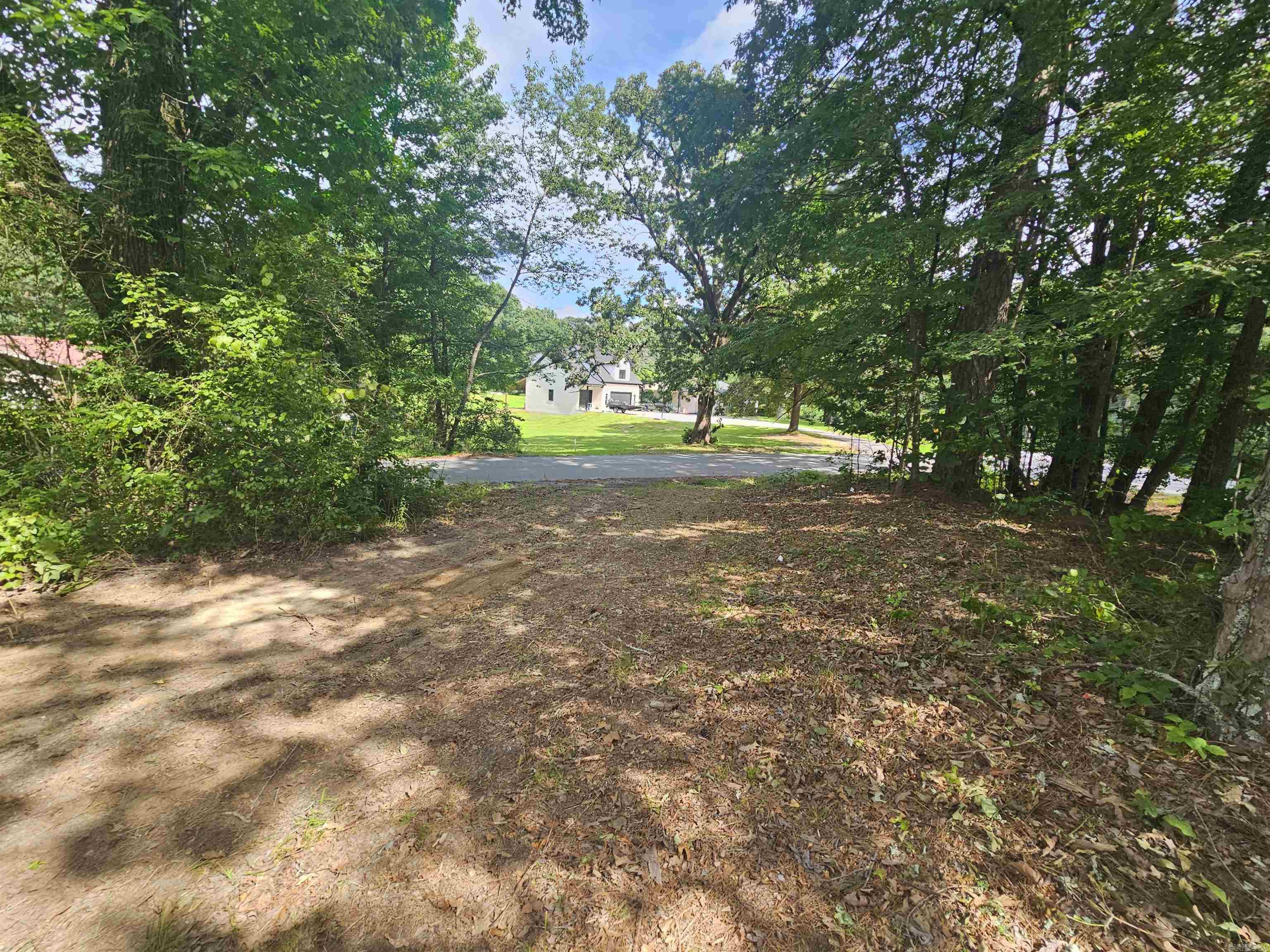 2211 chatfield  Benton, AR