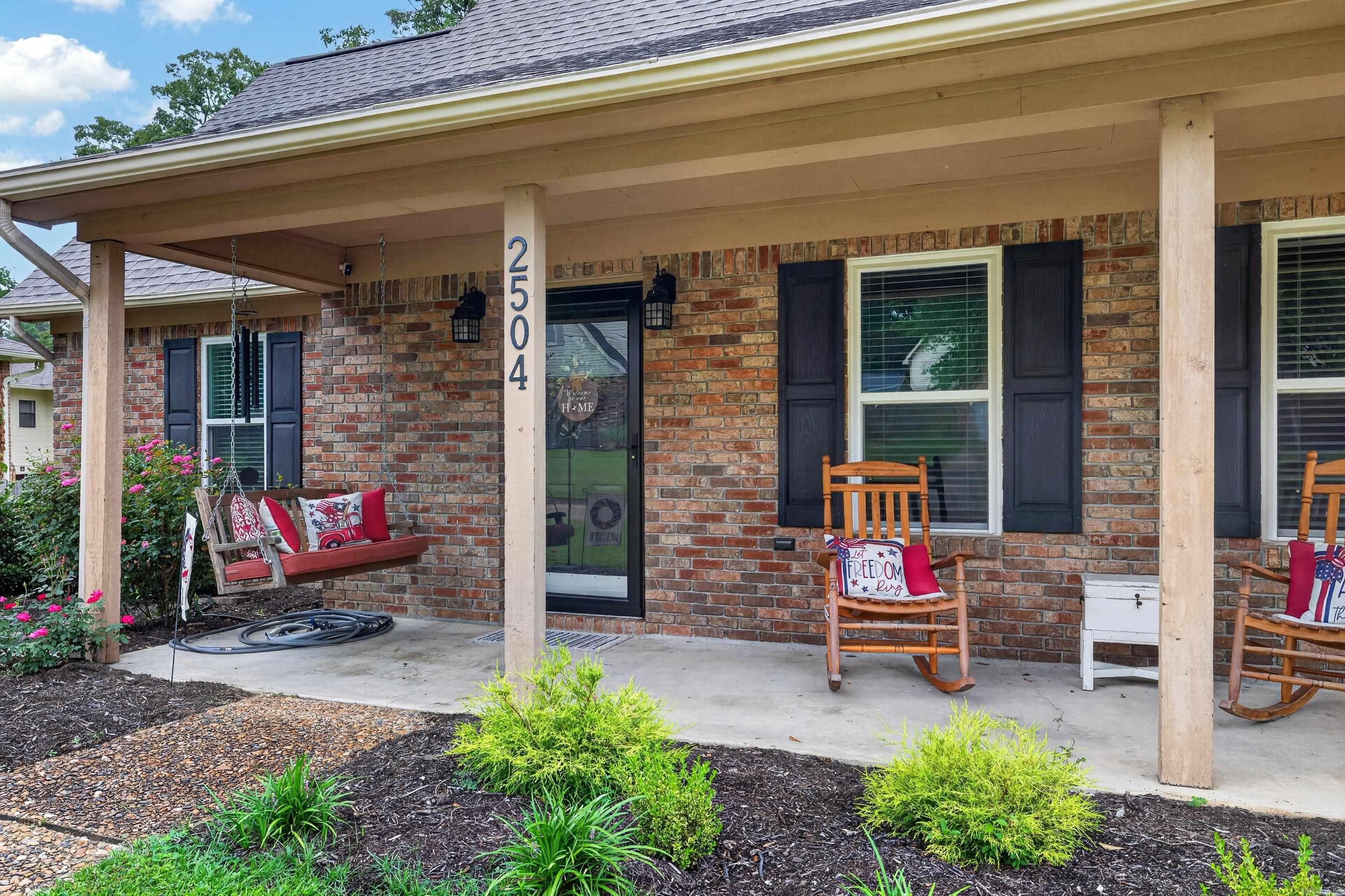 2504 N Ridge Dr  Arkadelphia, AR