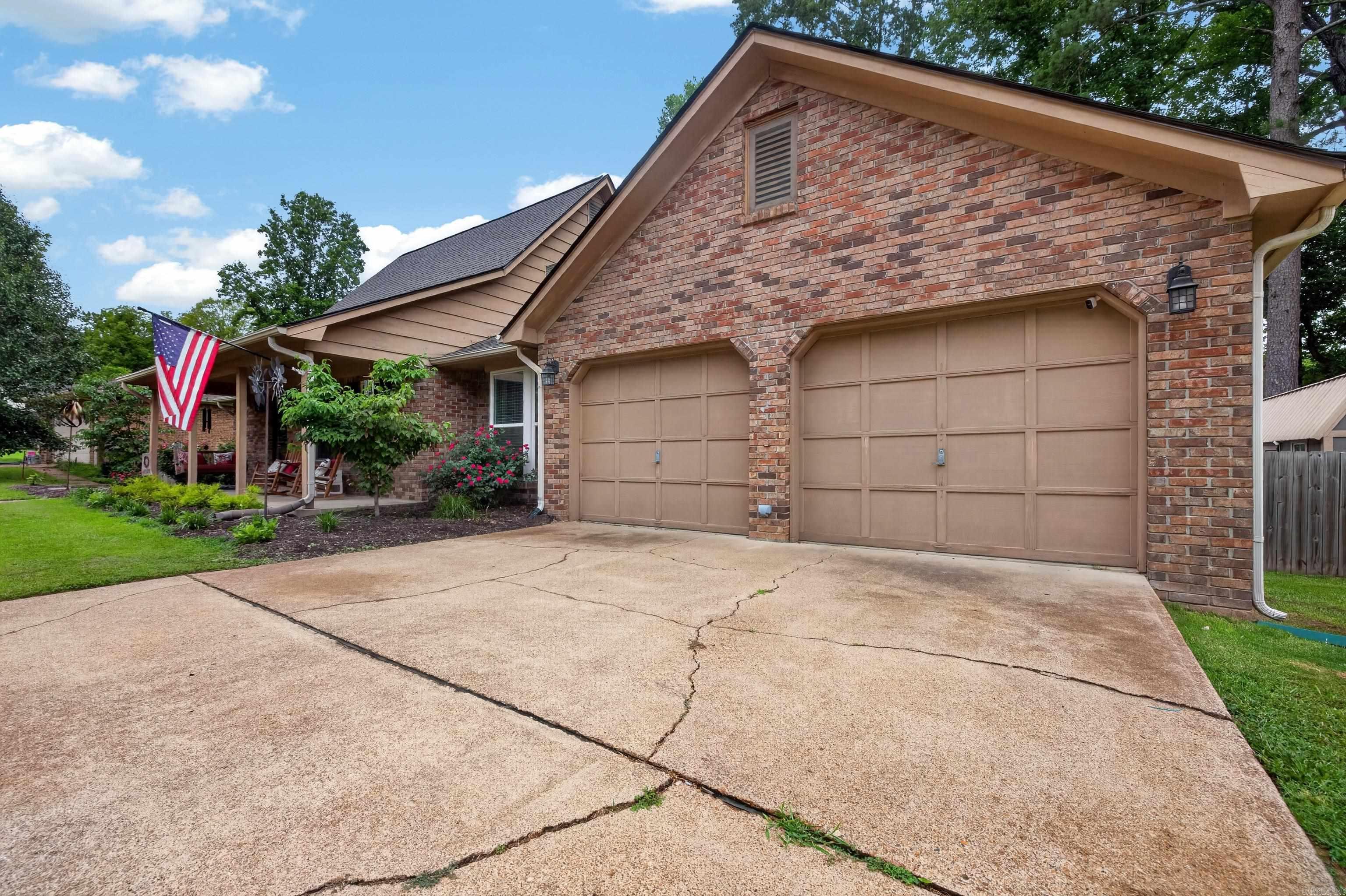 2504 N Ridge Dr  Arkadelphia, AR
