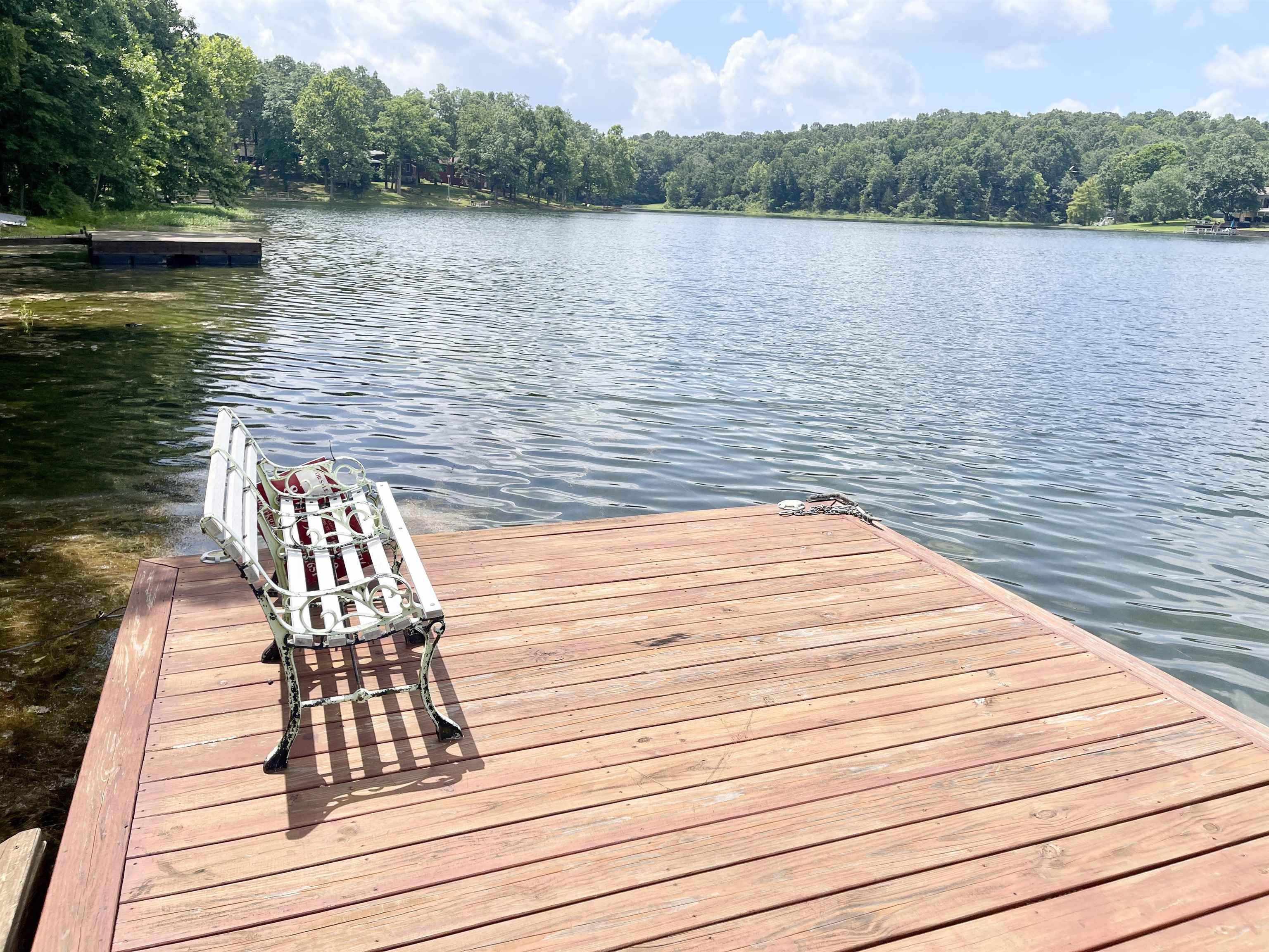 PRIVATE DOCK WITH BENCH