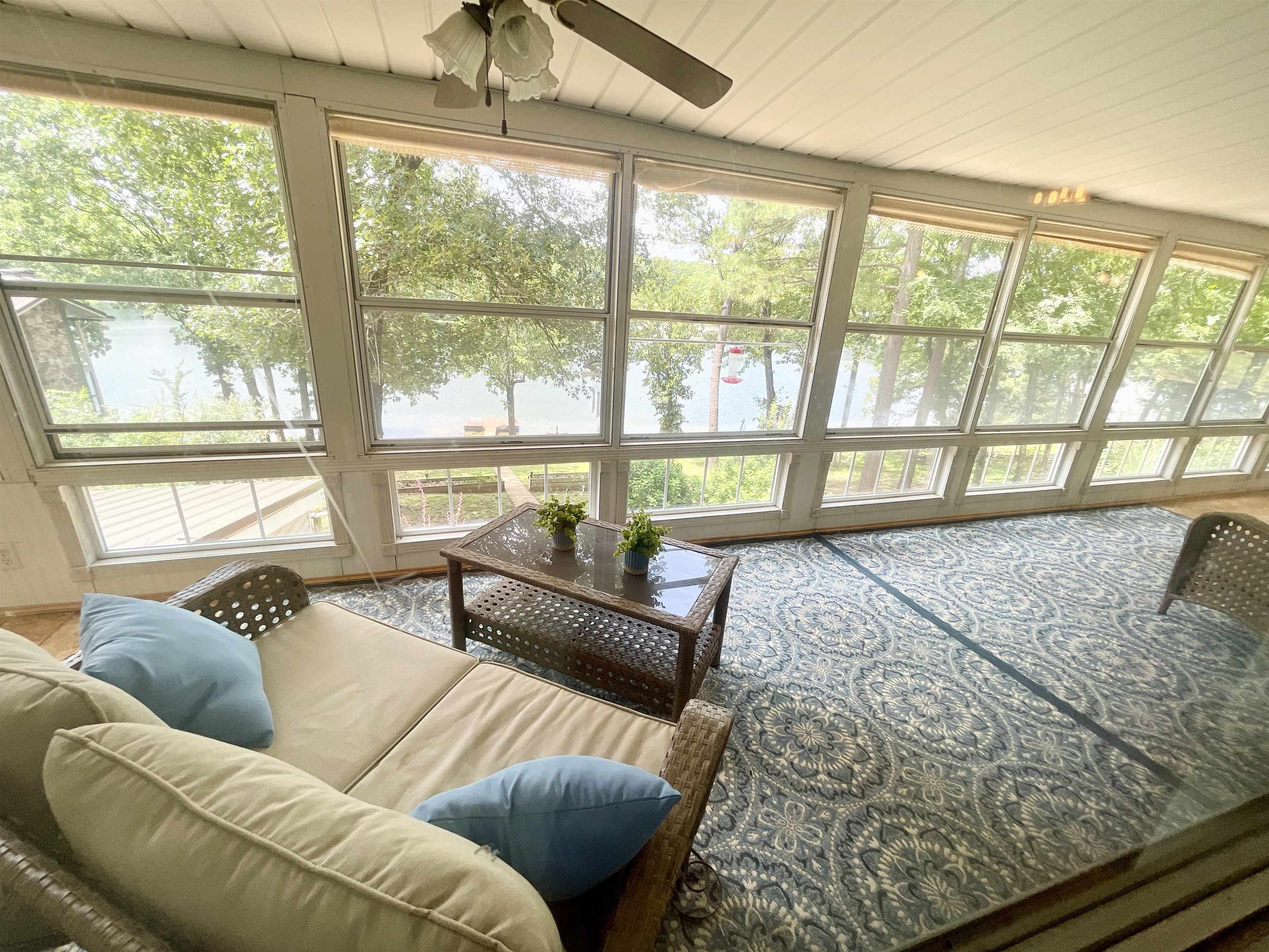 SCREENED/GLASS SUNROOM OVERLOOKING THE LAKE