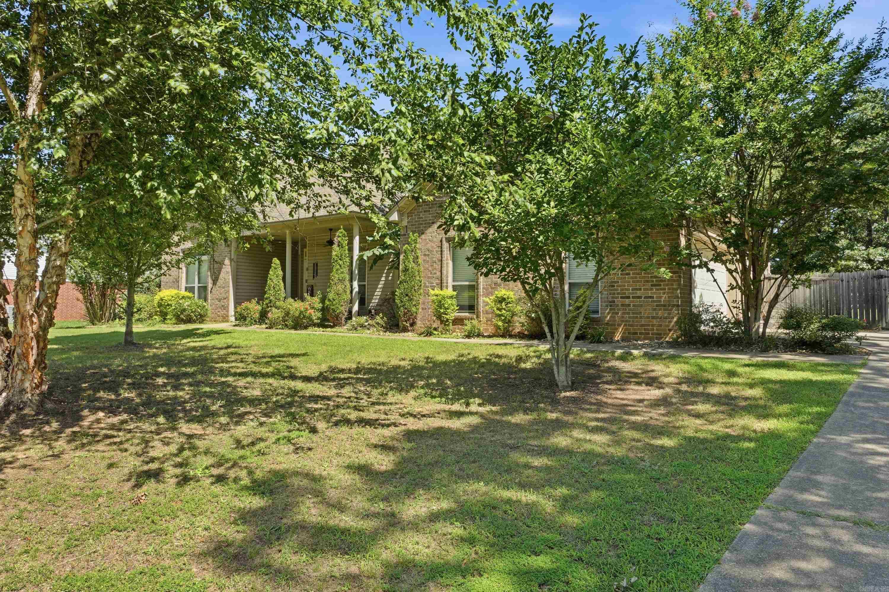 8 Oak Cliff  Damascus, AR