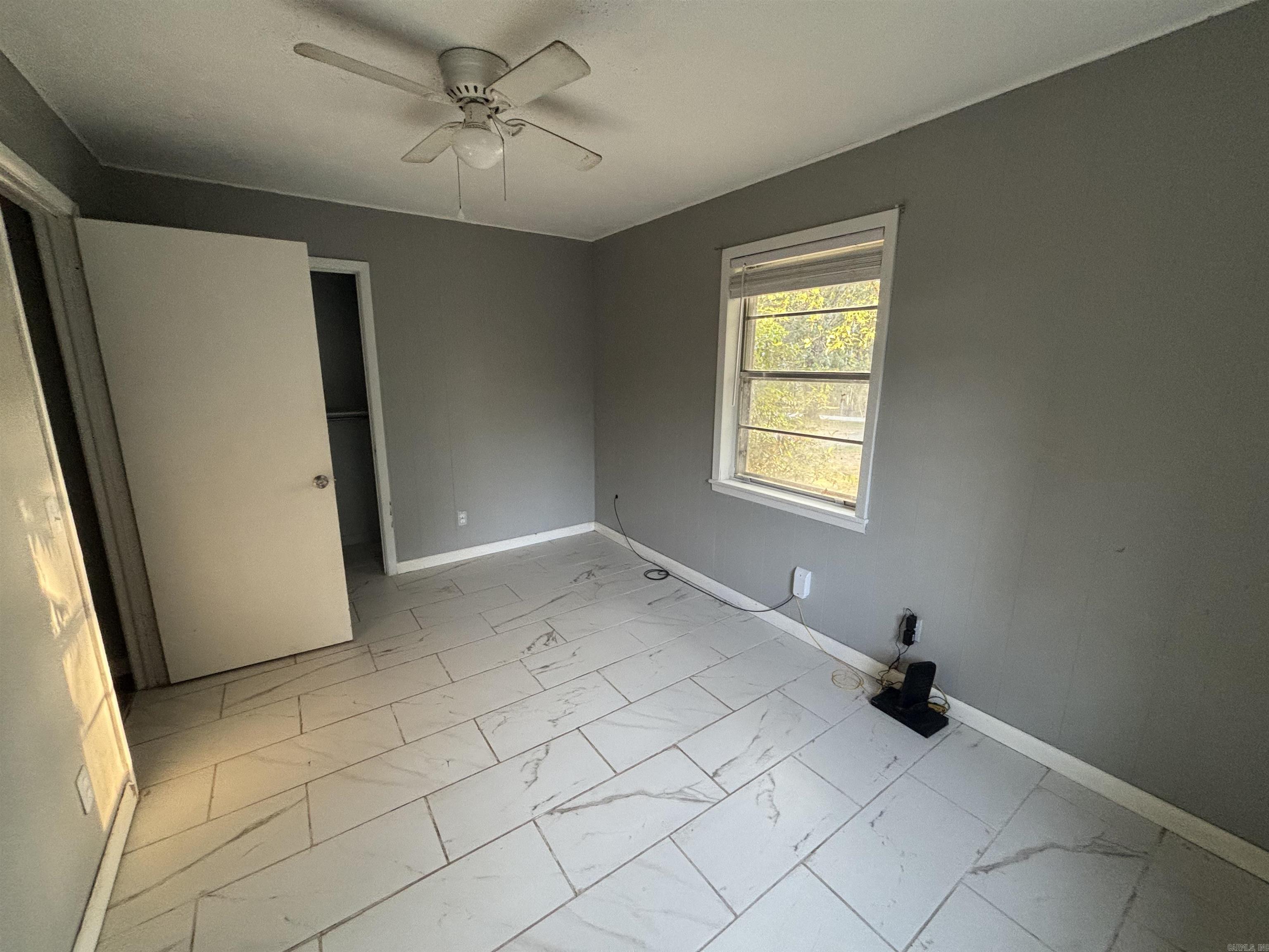 104 Narrows  Greers Ferry, AR