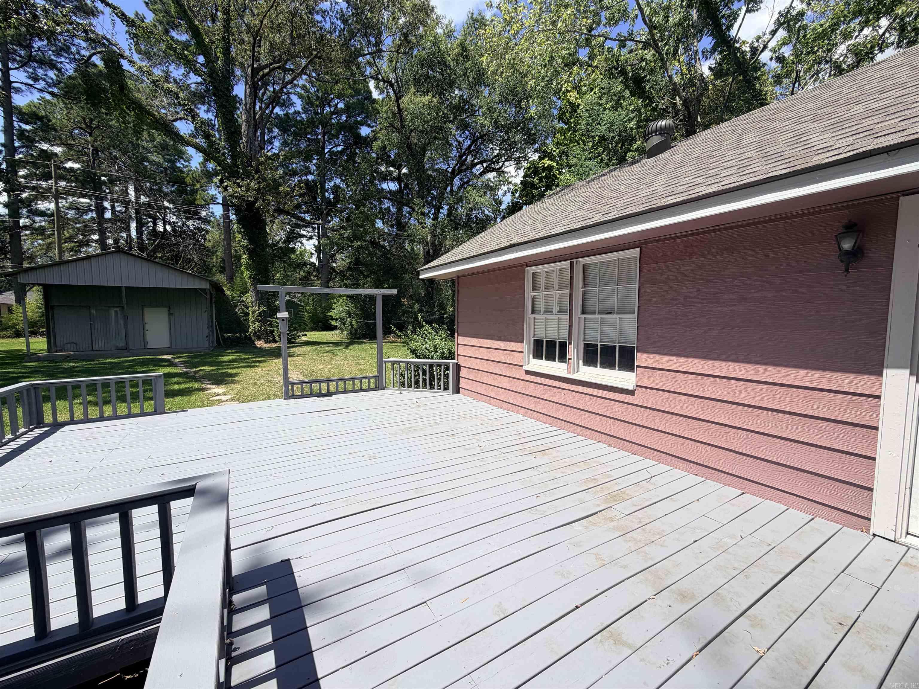 1106 Beech St  Crossett, AR