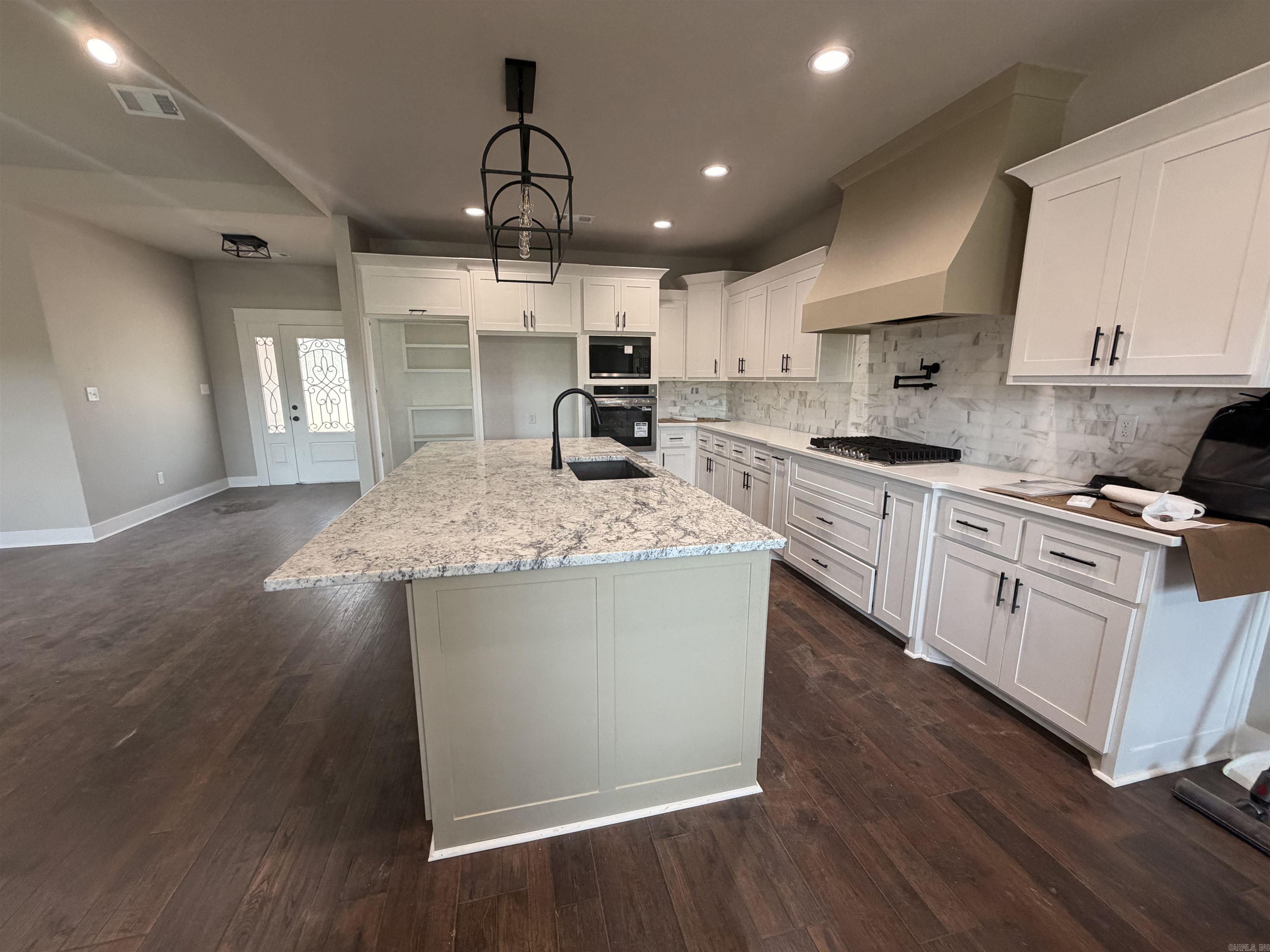 173 Cougar Terrace Hot Springs, AR 71913