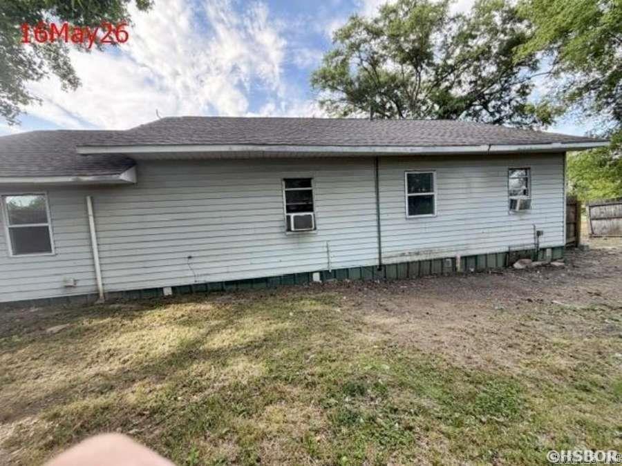 207 W First St  Poyen, AR
