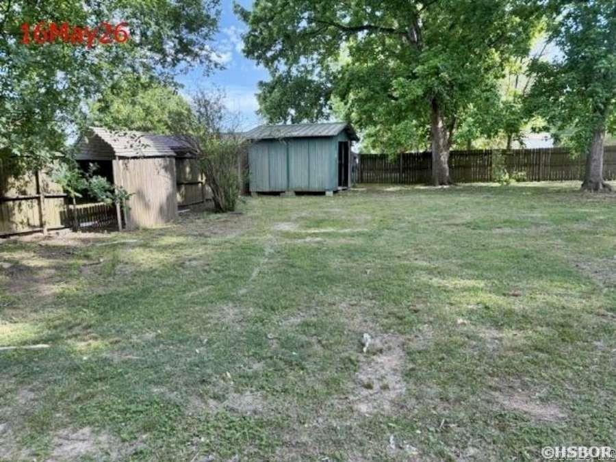 207 W First St  Poyen, AR
