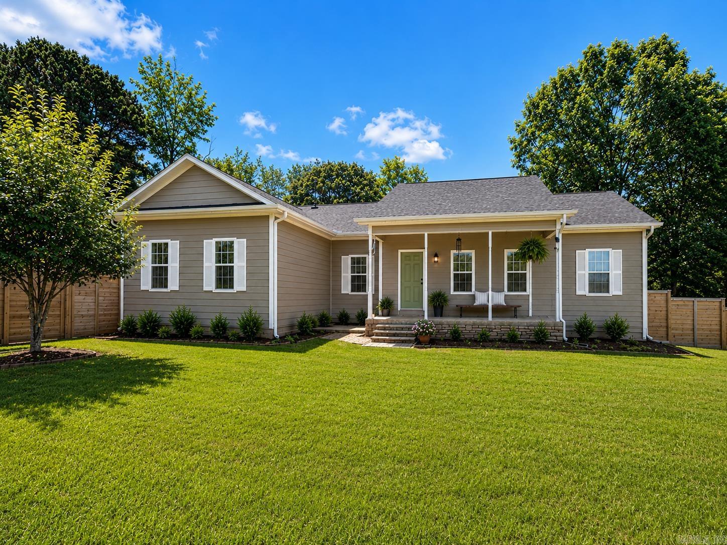 552 HWY 225 E  Greenbrier, AR