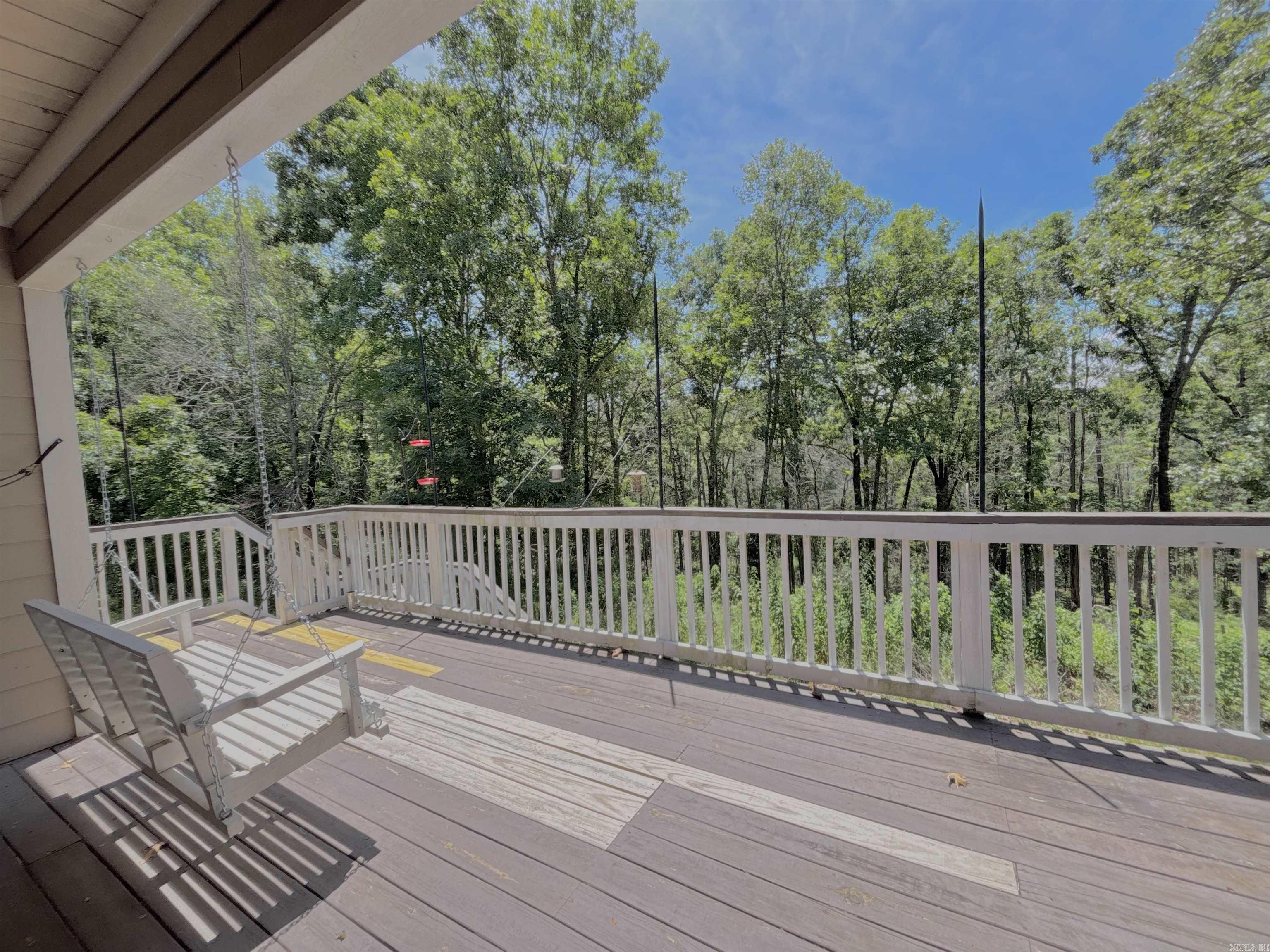 552 HWY 225 E — photo 3