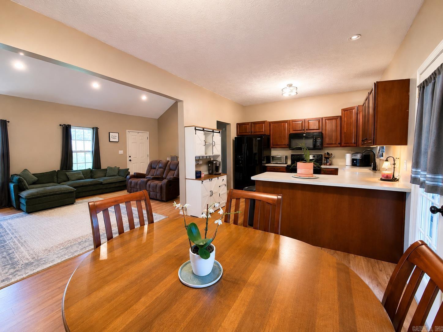 552 HWY 225 E  Greenbrier, AR