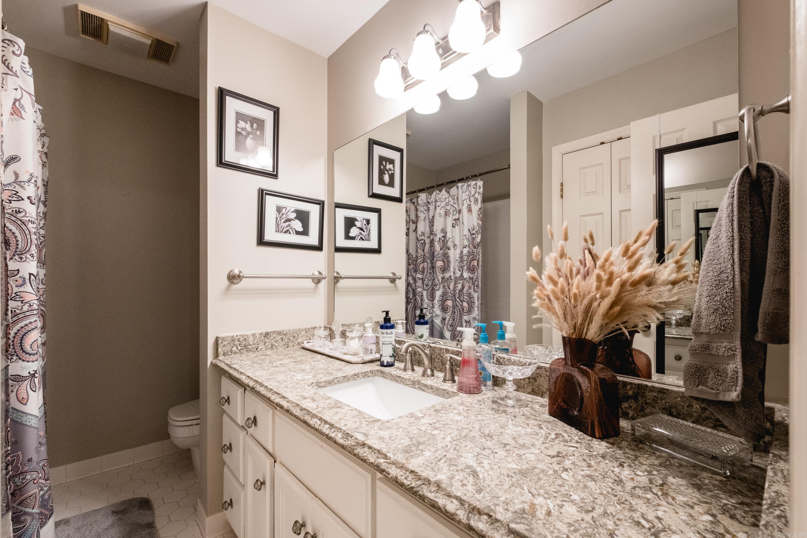 51 Saint Thomas  Little Rock, AR