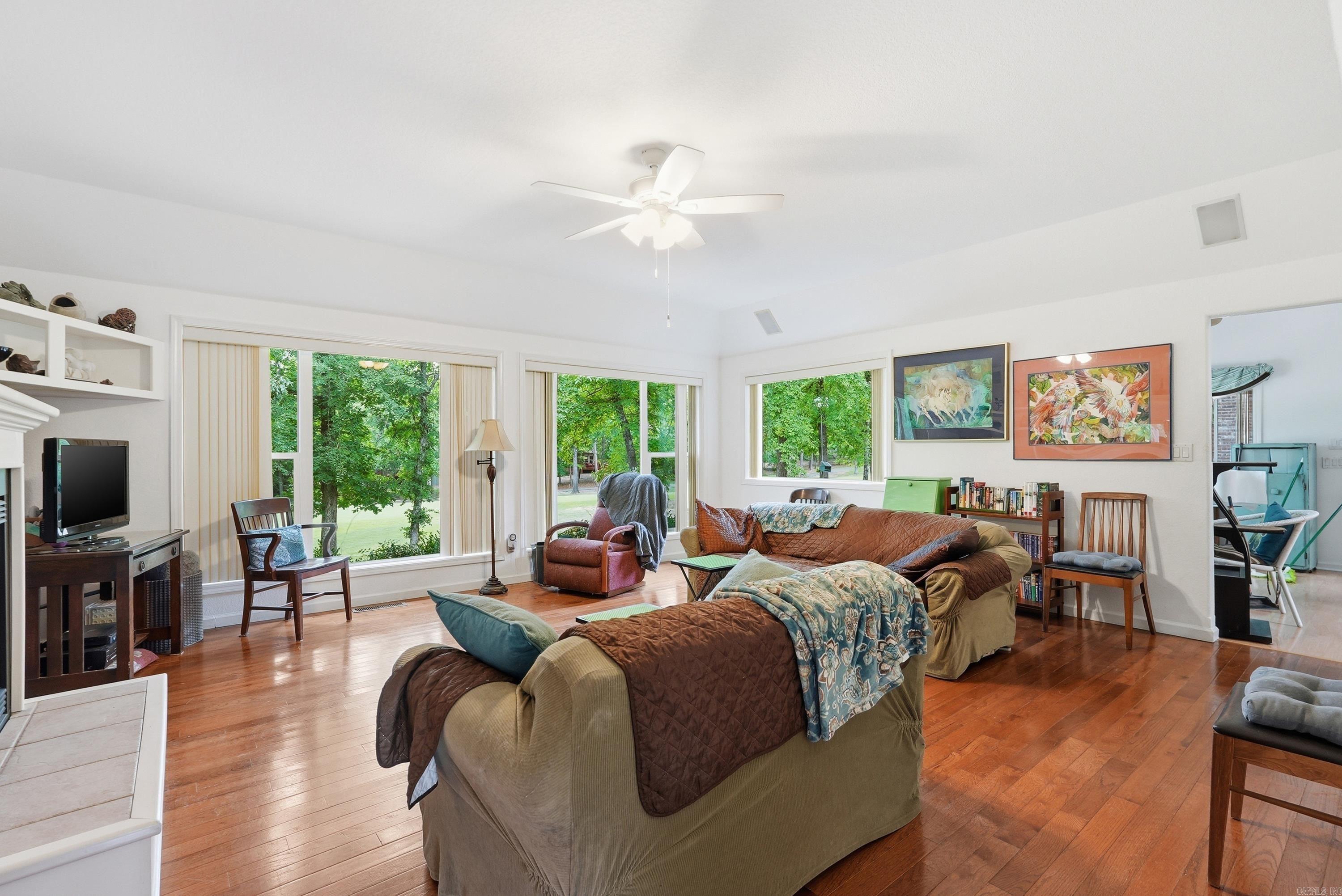 117 Cifuentes Way  Hot Springs Village, AR