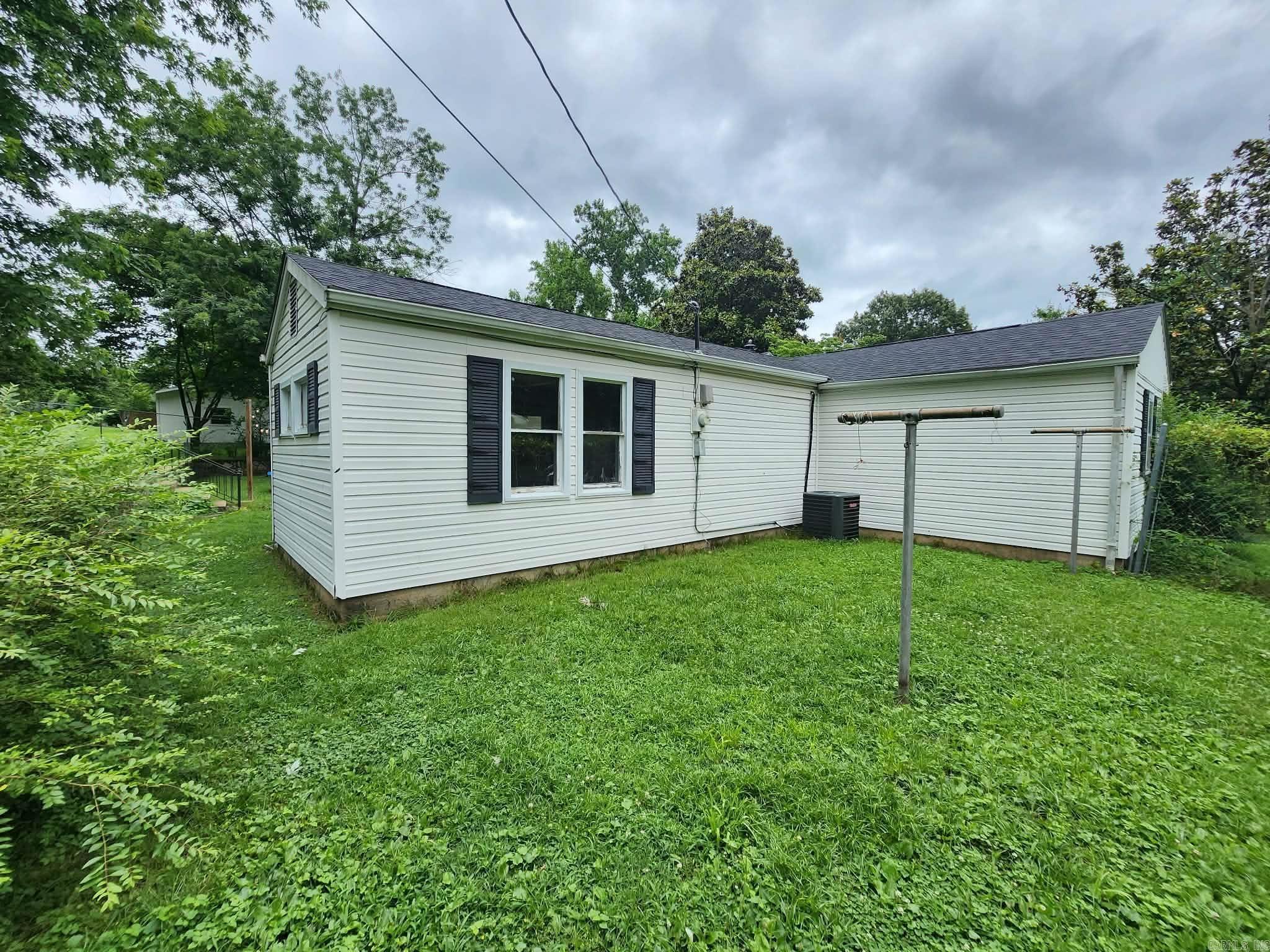 1156 South Street  Mountain Home, AR