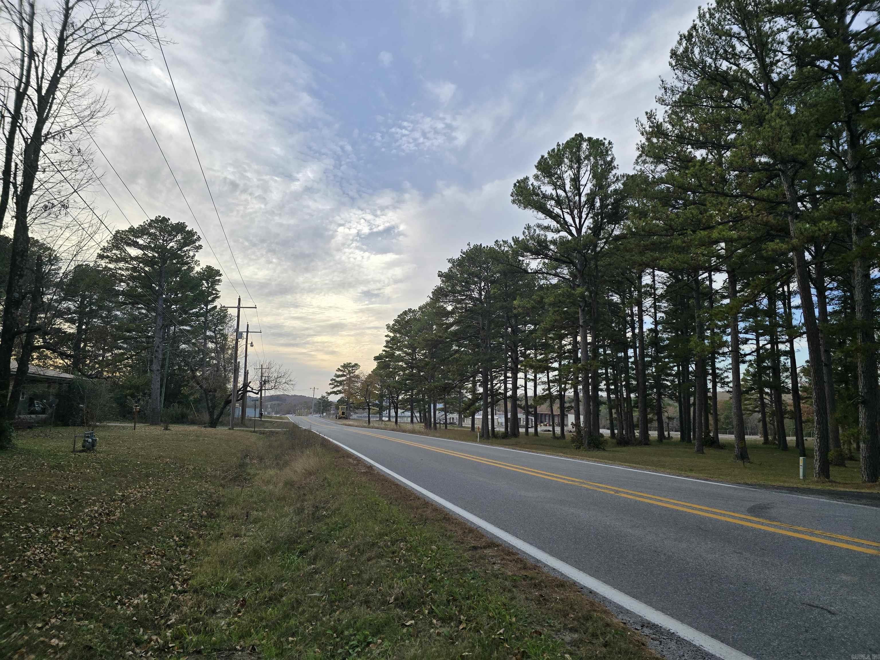 174 AR 9 Spur Highway Melbourne, AR 72556