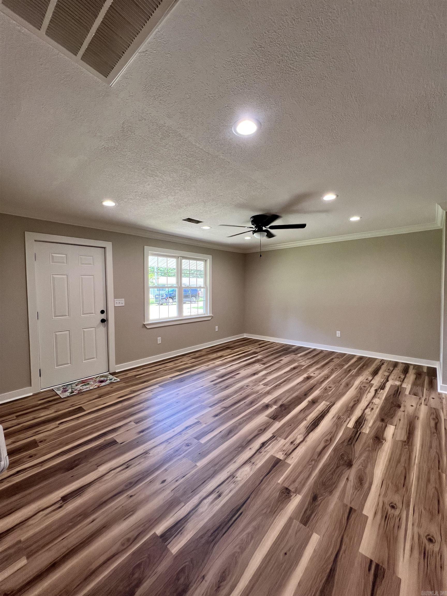 122 Holiday Terrace  Searcy, AR