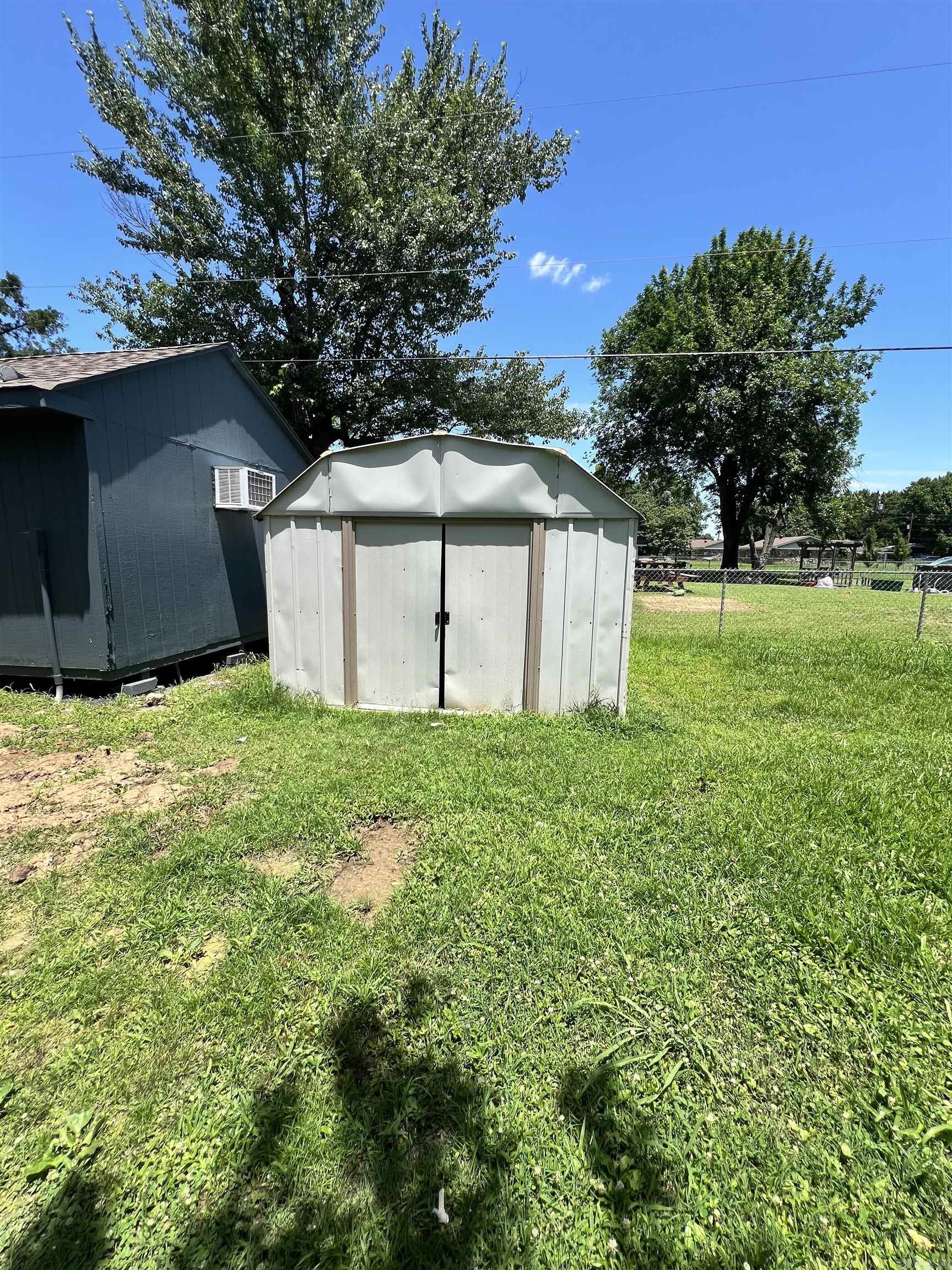 122 Holiday Terrace  Searcy, AR