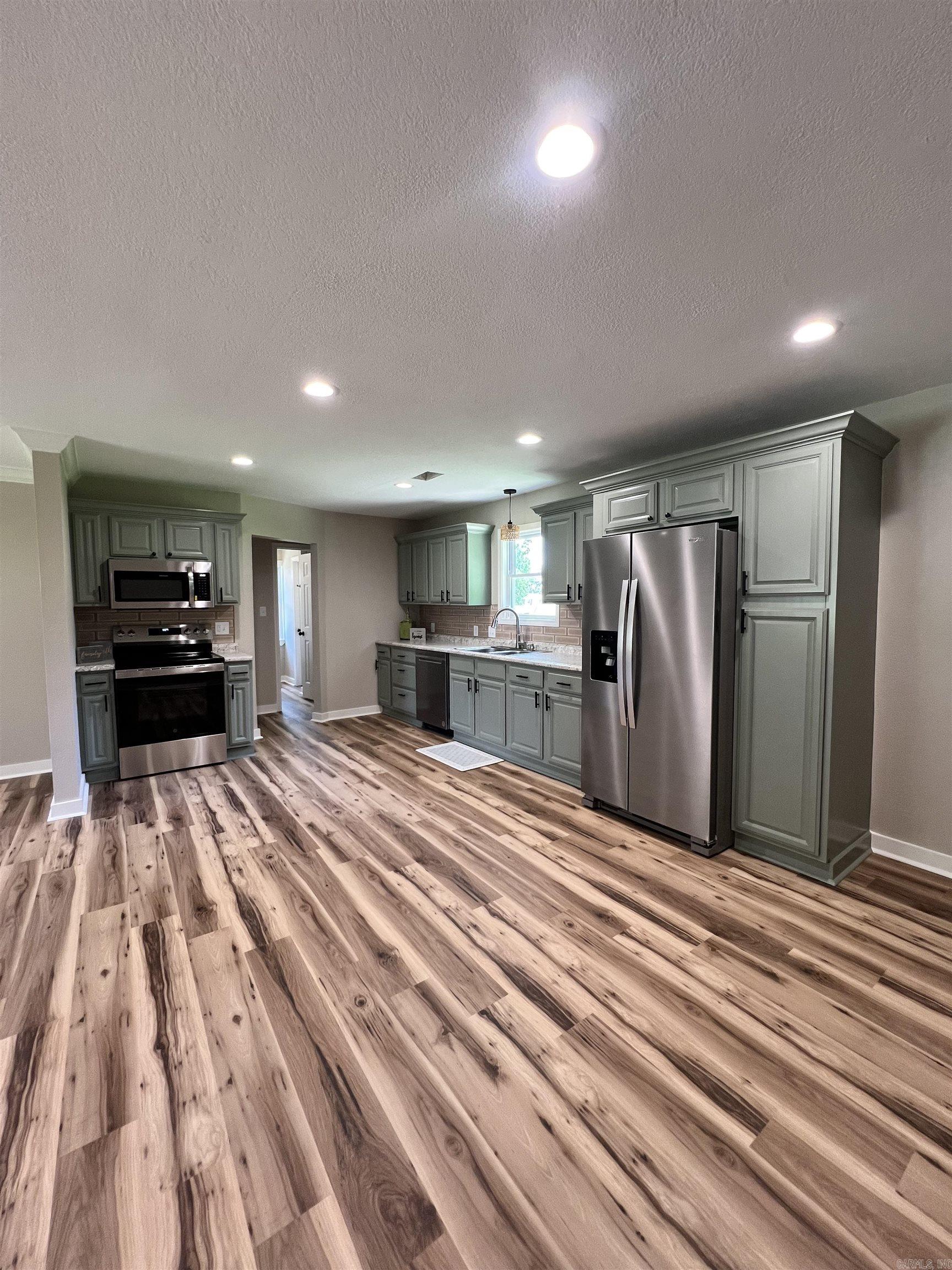 122 Holiday Terrace  Searcy, AR