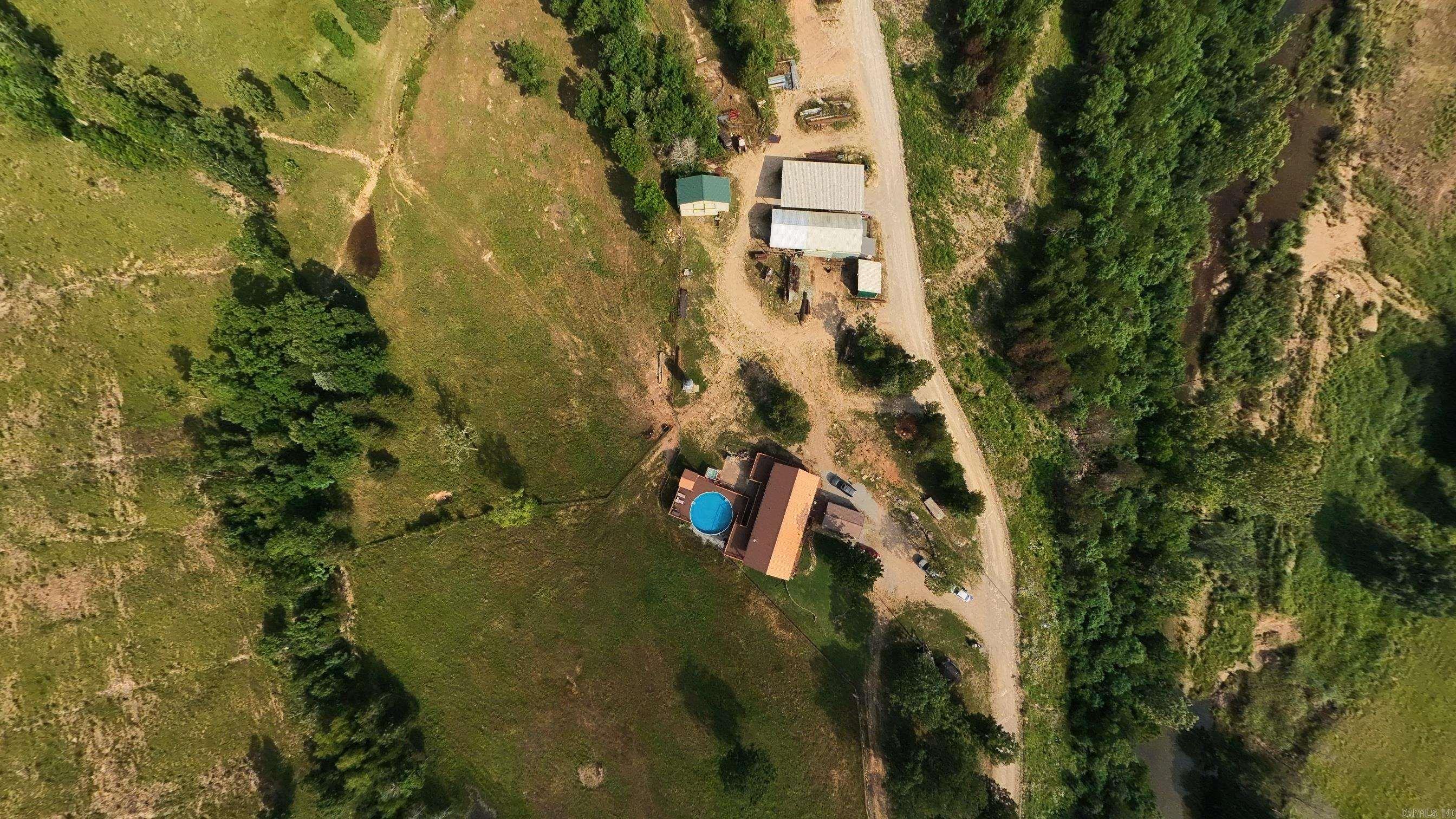1986 County Road 504  Gainesville, MO