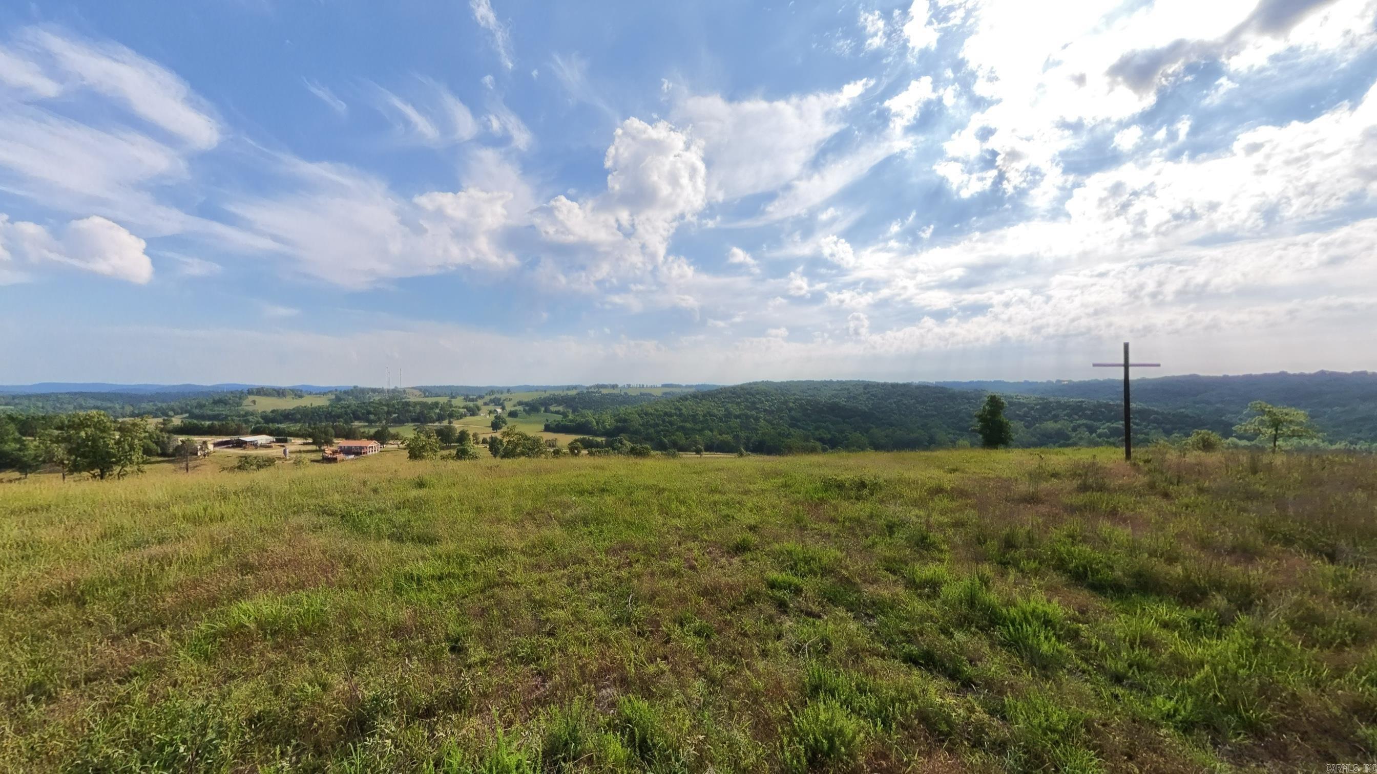 1986 County Road 504  Gainesville, MO