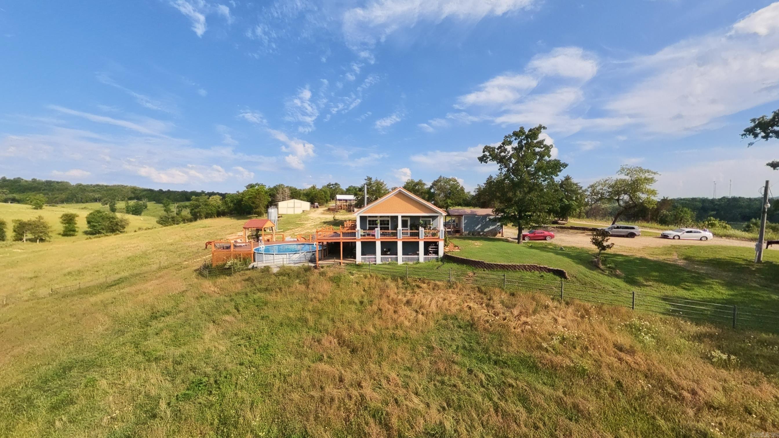 1986 County Road 504  Gainesville, MO
