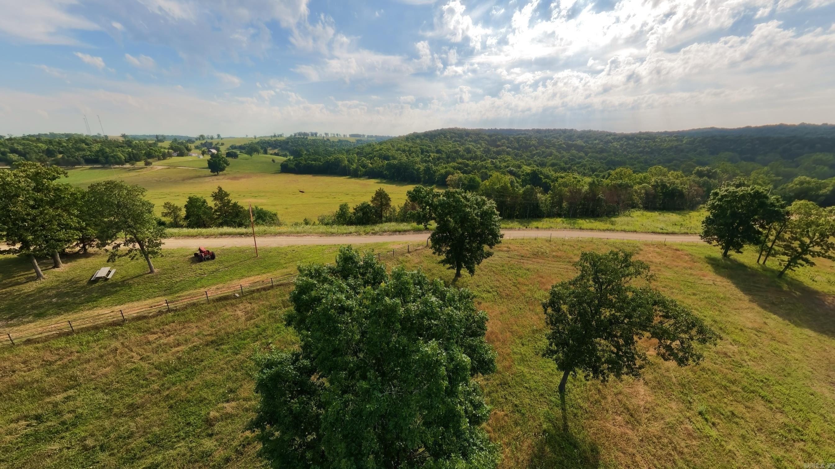 1986 County Road 504  Gainesville, MO
