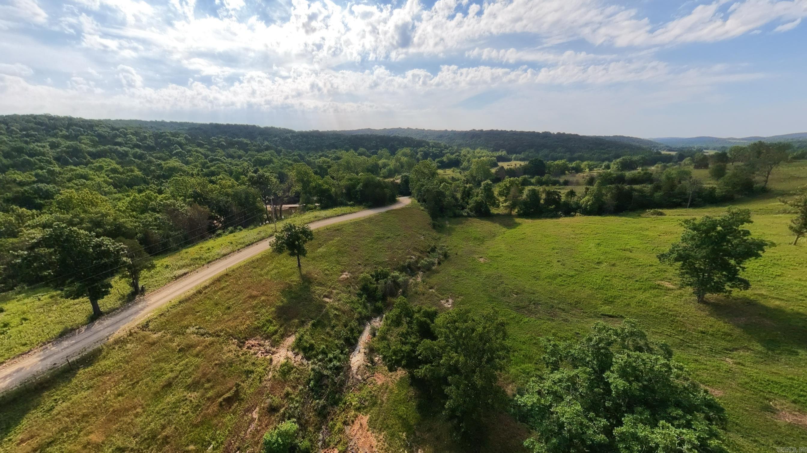 1986 County Road 504  Gainesville, MO