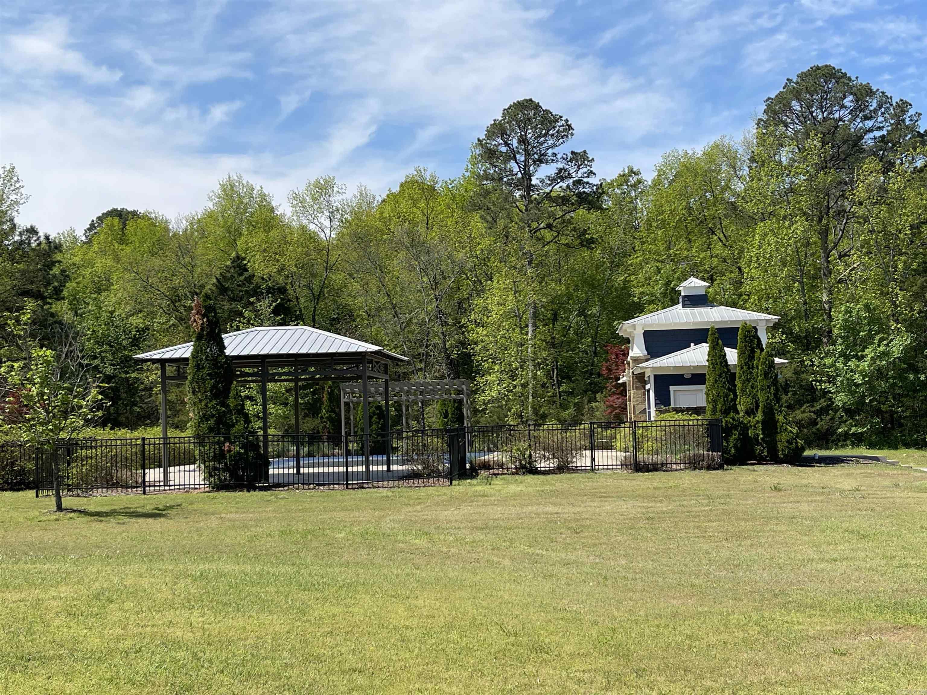 17 Brighton Pointe  Heber Springs, AR