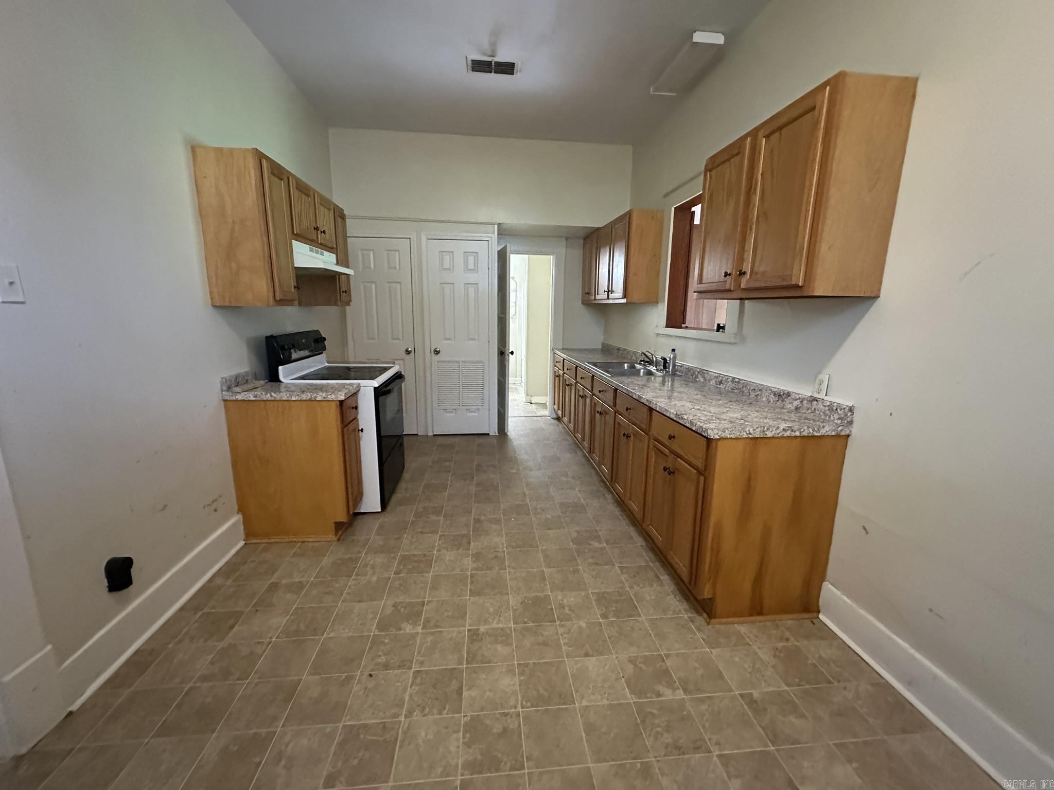 803 N Noble St  Hamburg, AR