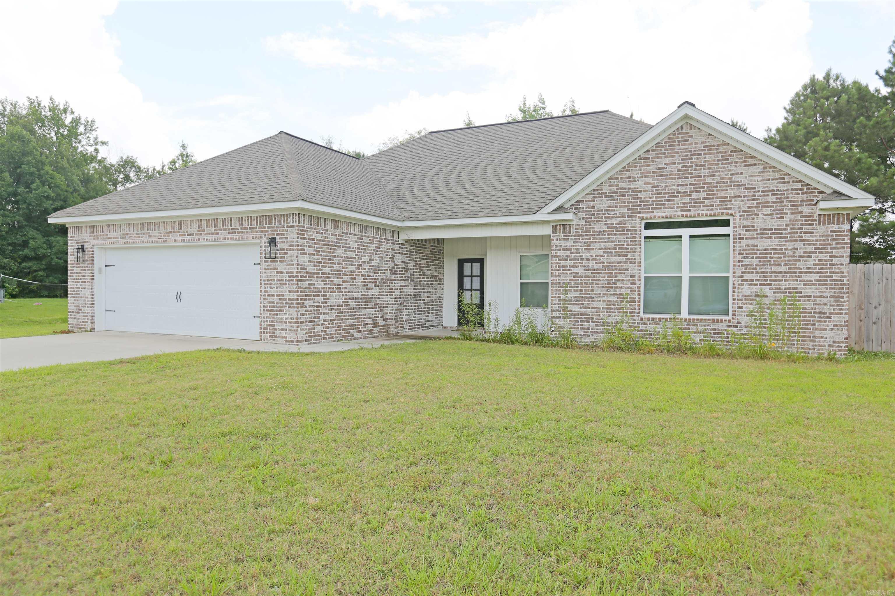 226 Shamsie Lane  White Hall, AR