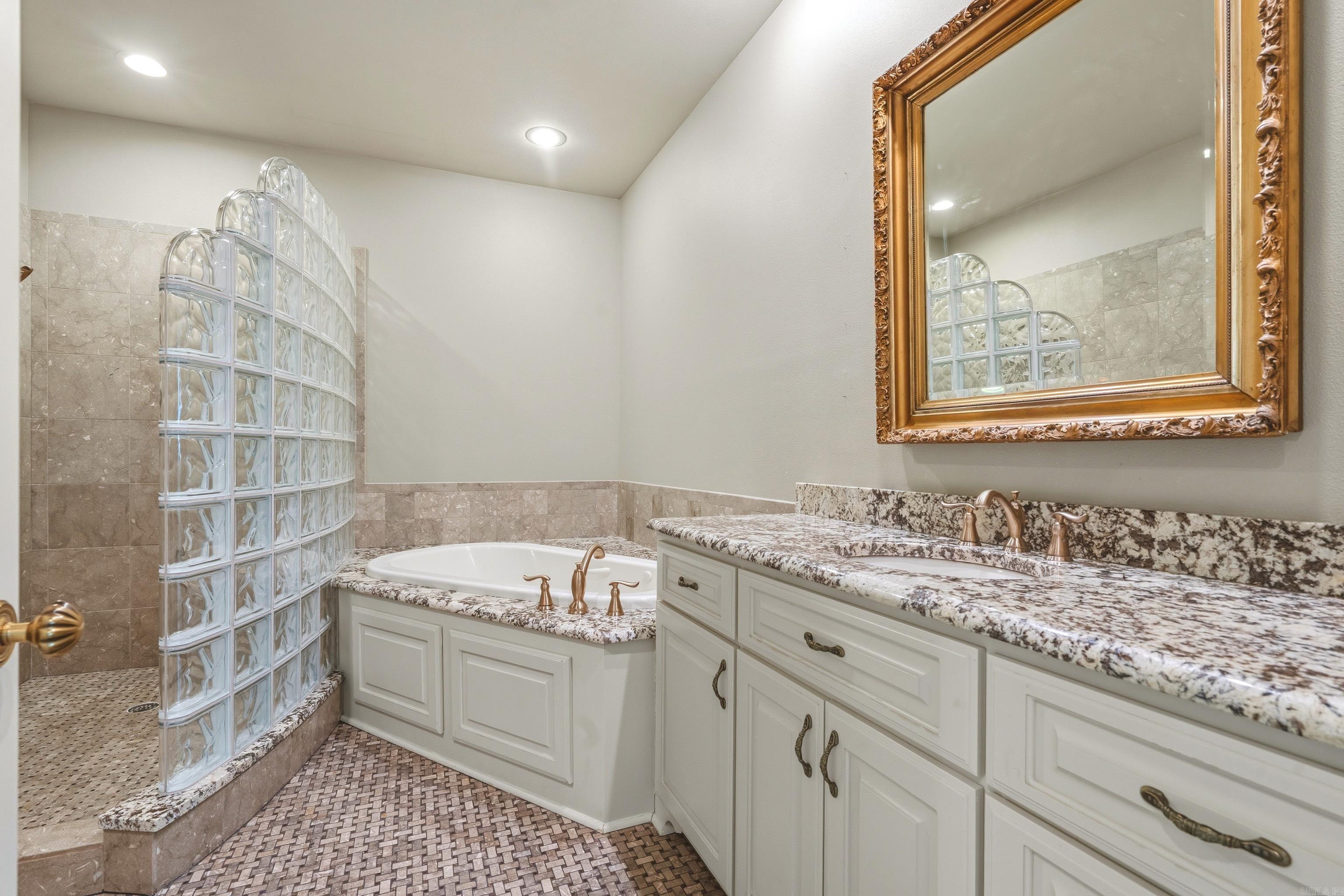 113 Tyler  Hot Springs, AR