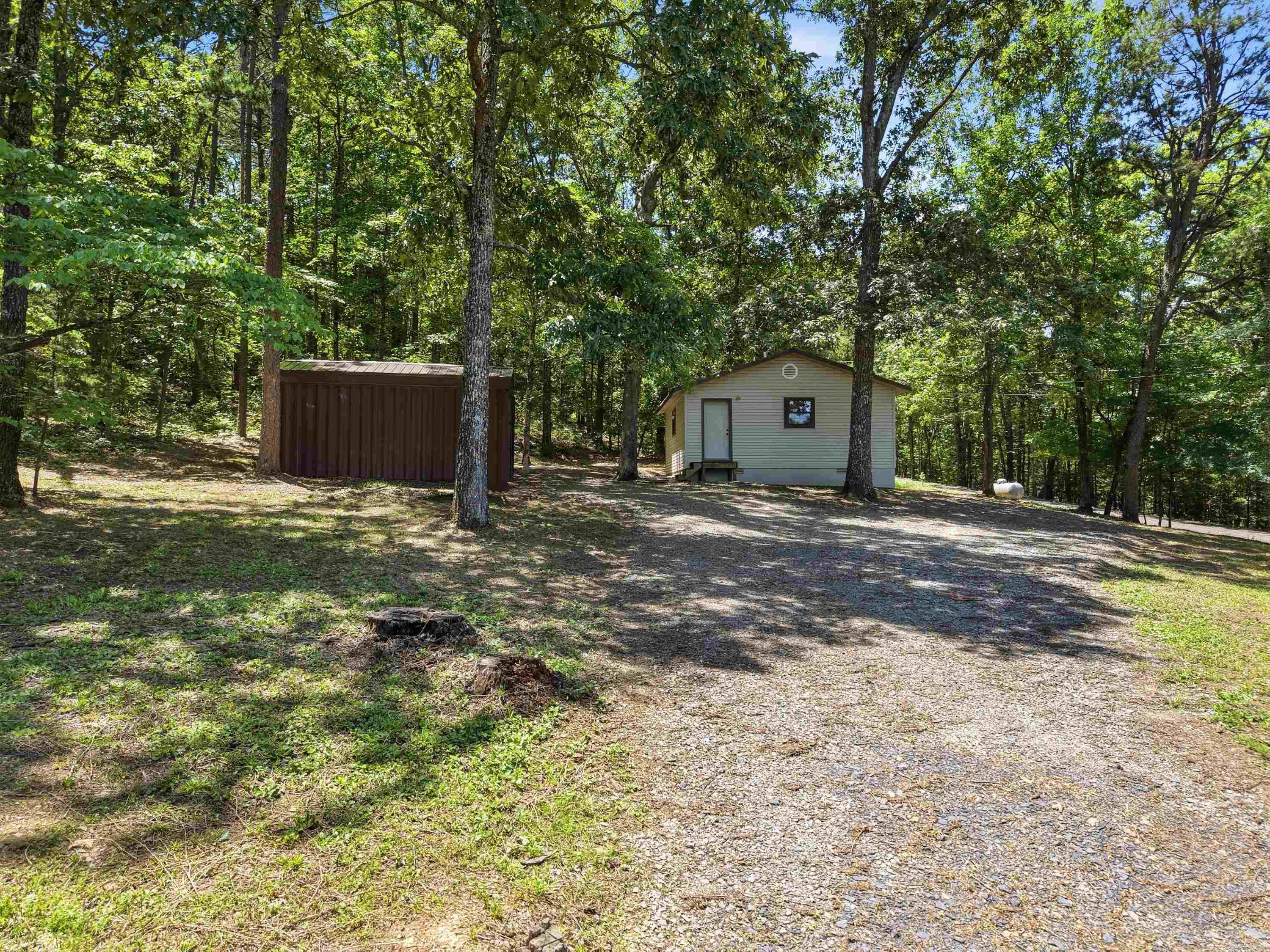 296 Green Tree Road  Clinton, AR