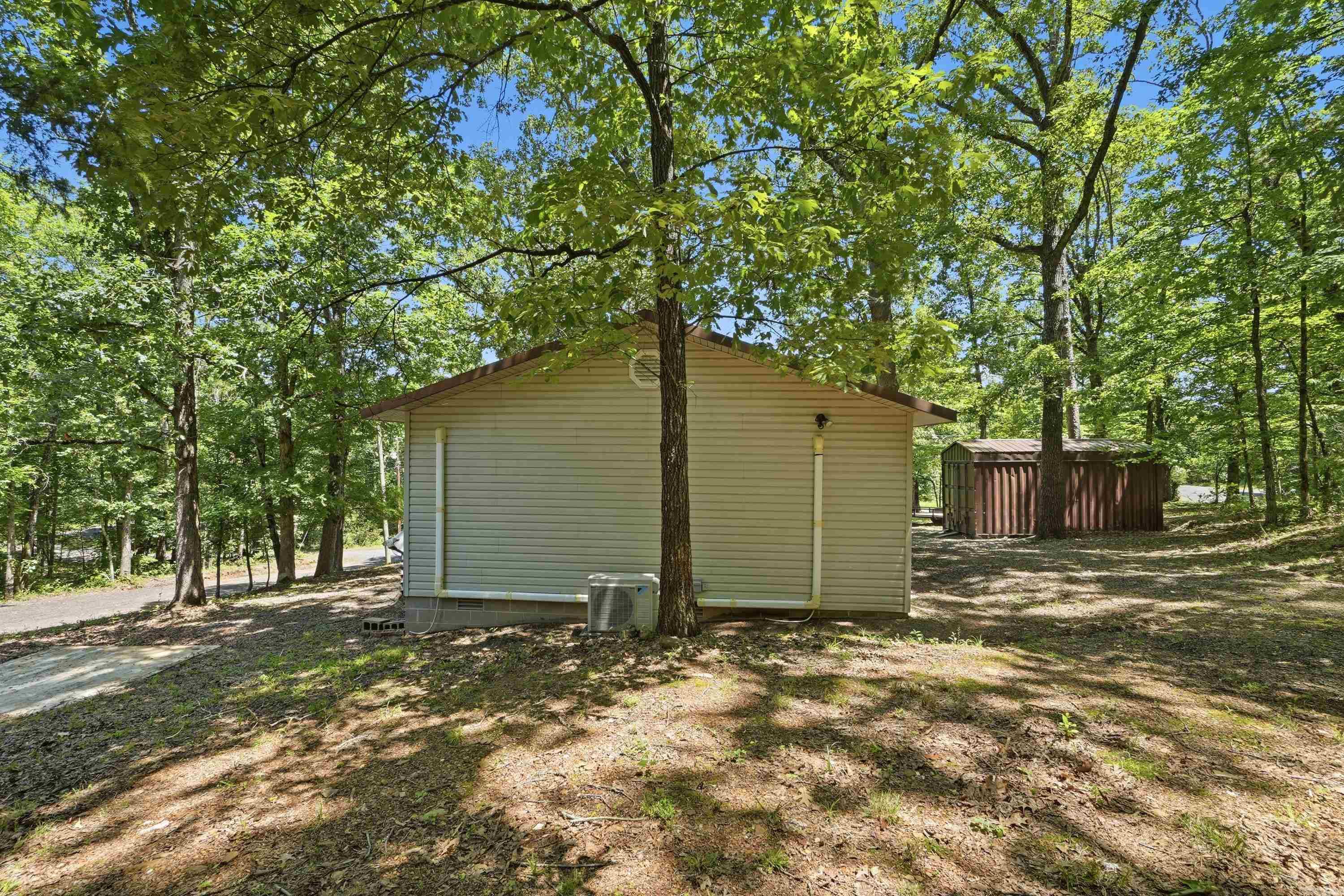 296 Green Tree Road  Clinton, AR