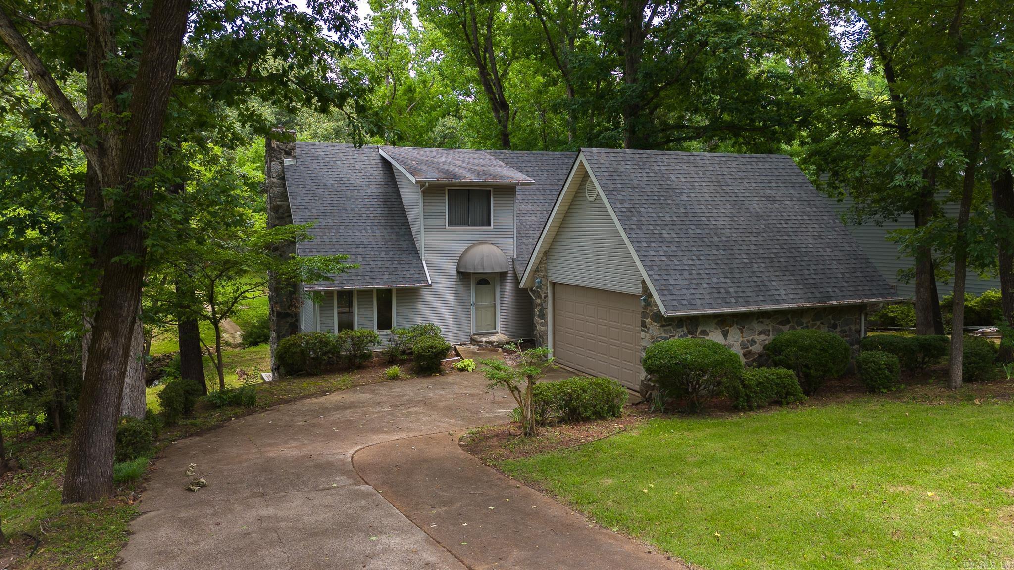2411 Goff Dr.  Batesville, AR