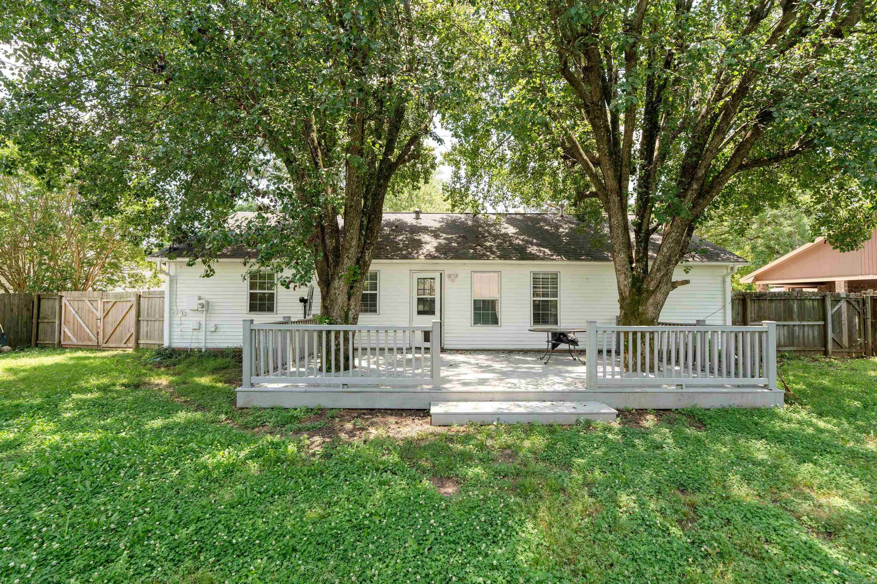 56 Sherwood  Searcy, AR