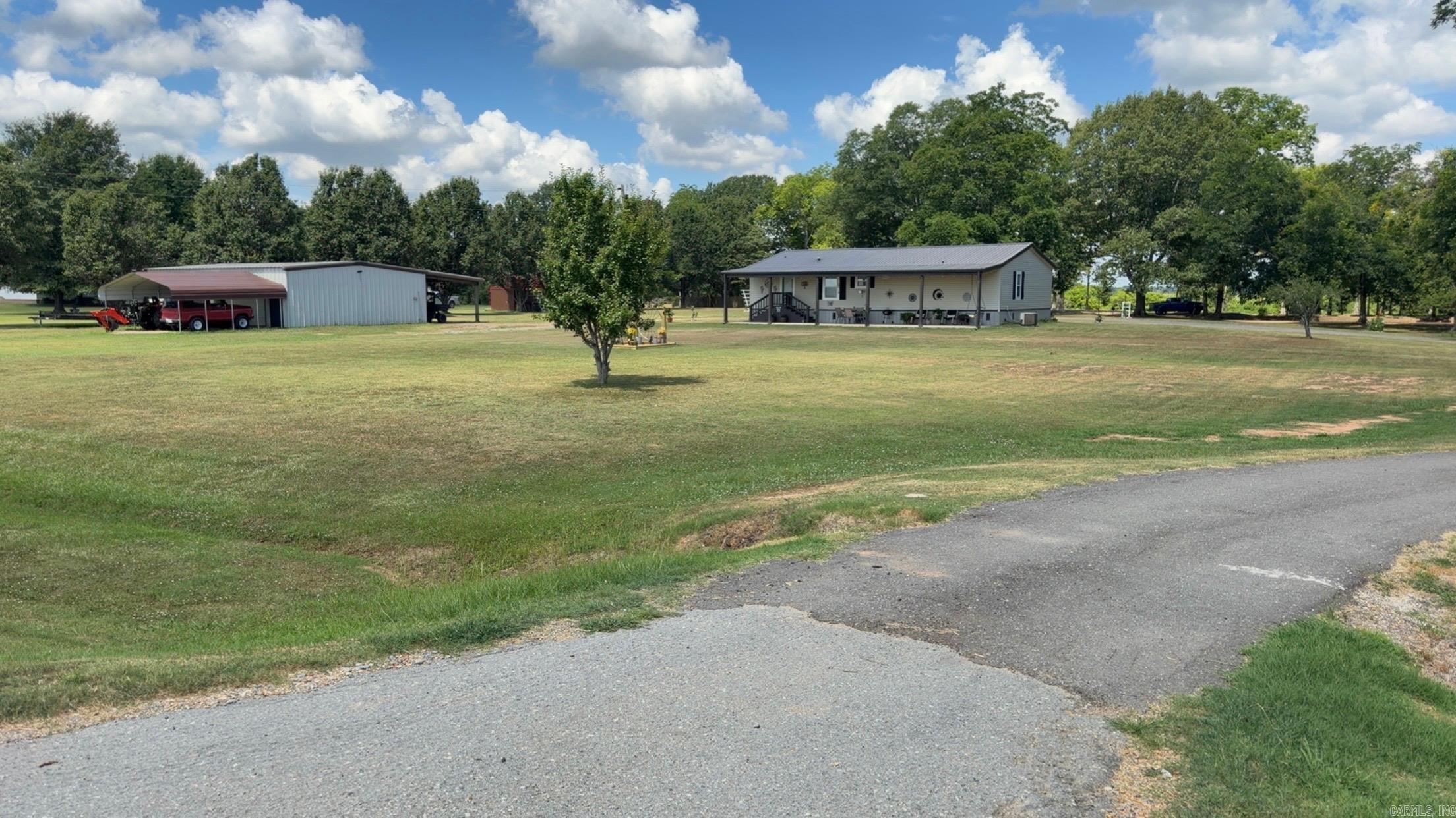 140 Terry  Dumas, AR