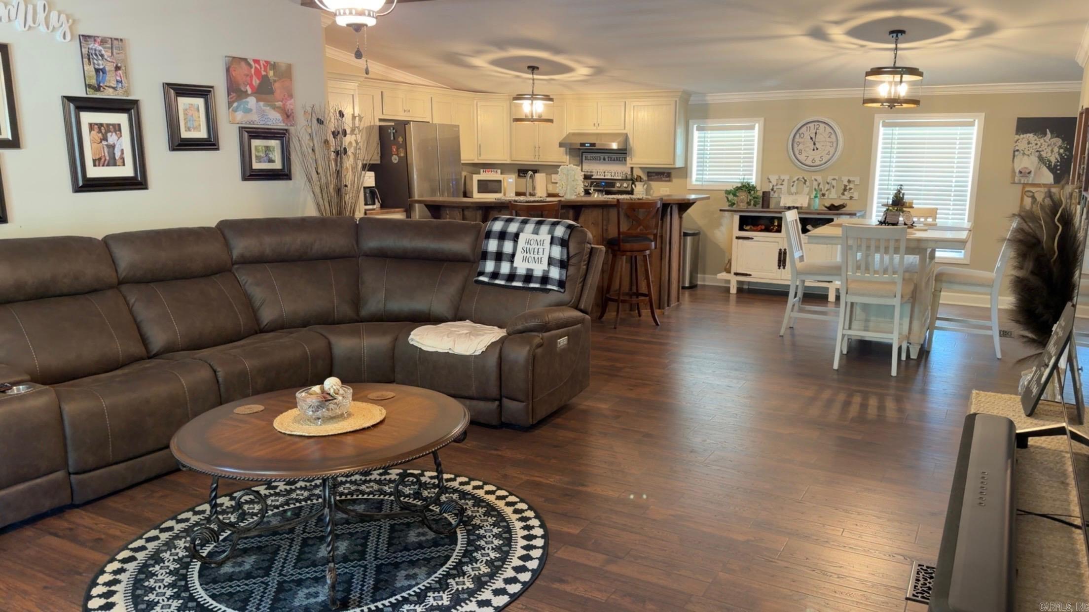 140 Terry  Dumas, AR