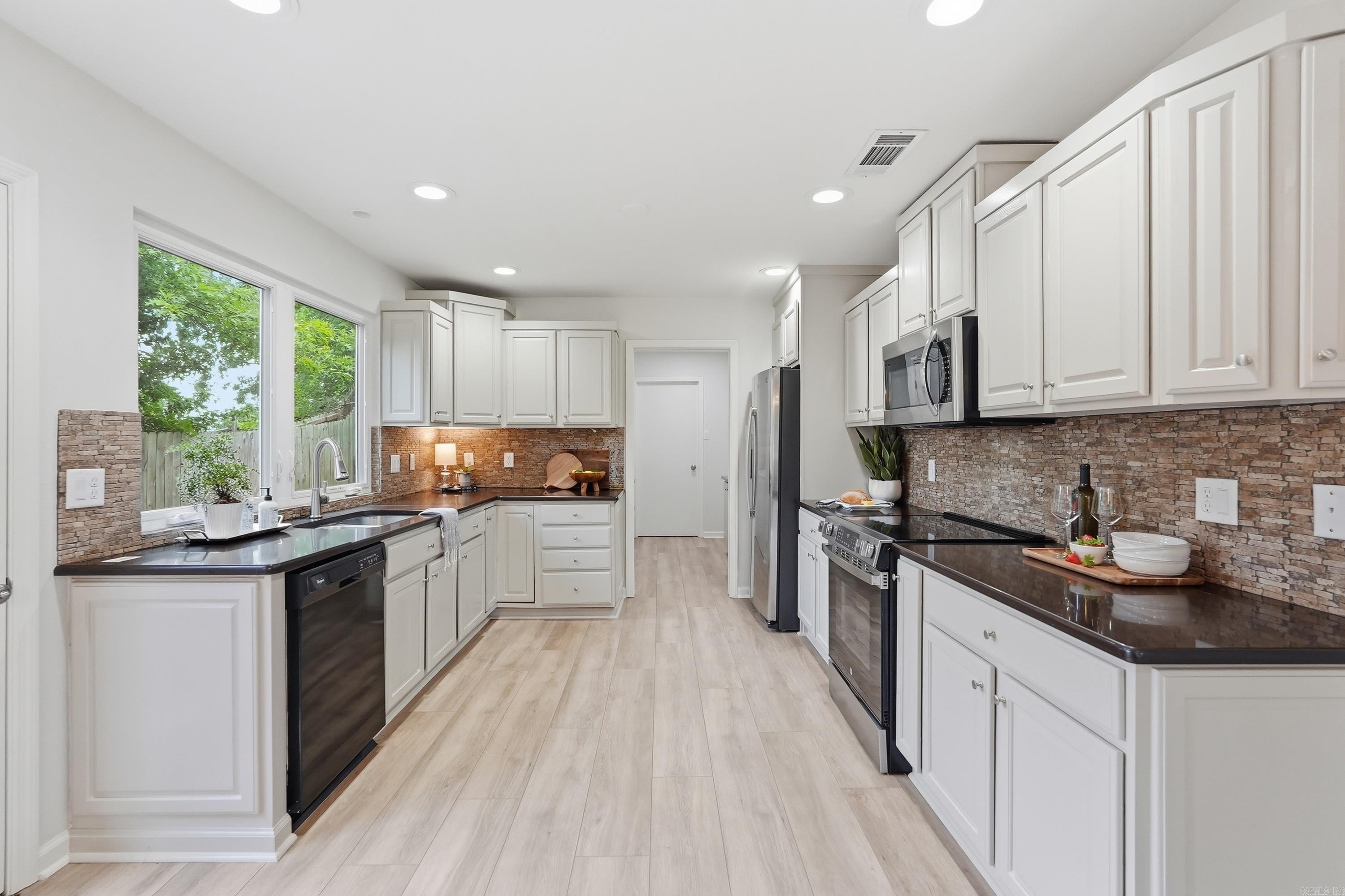 10919 Yosemite Valley  Little Rock, AR