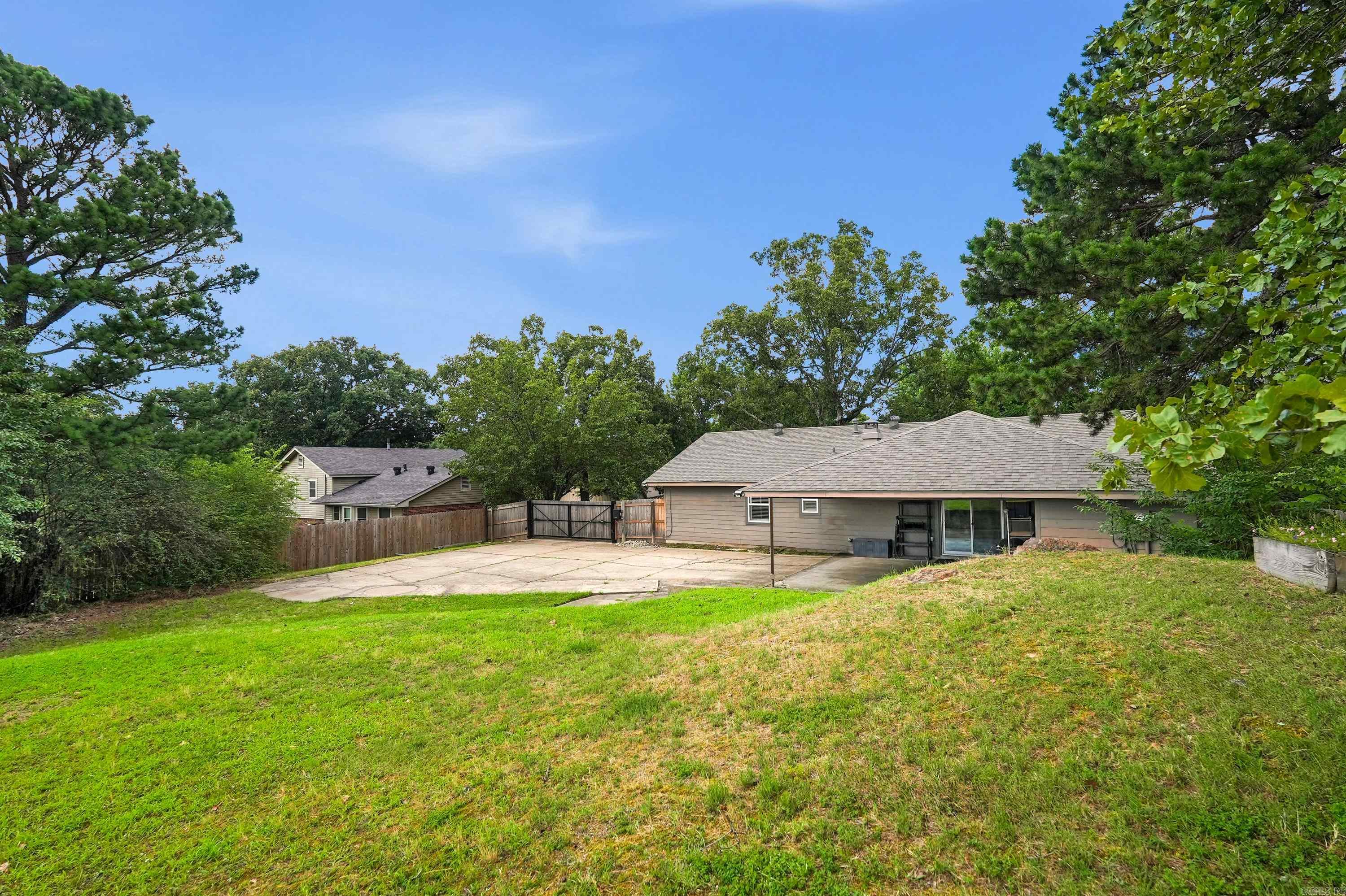 10919 Yosemite Valley  Little Rock, AR
