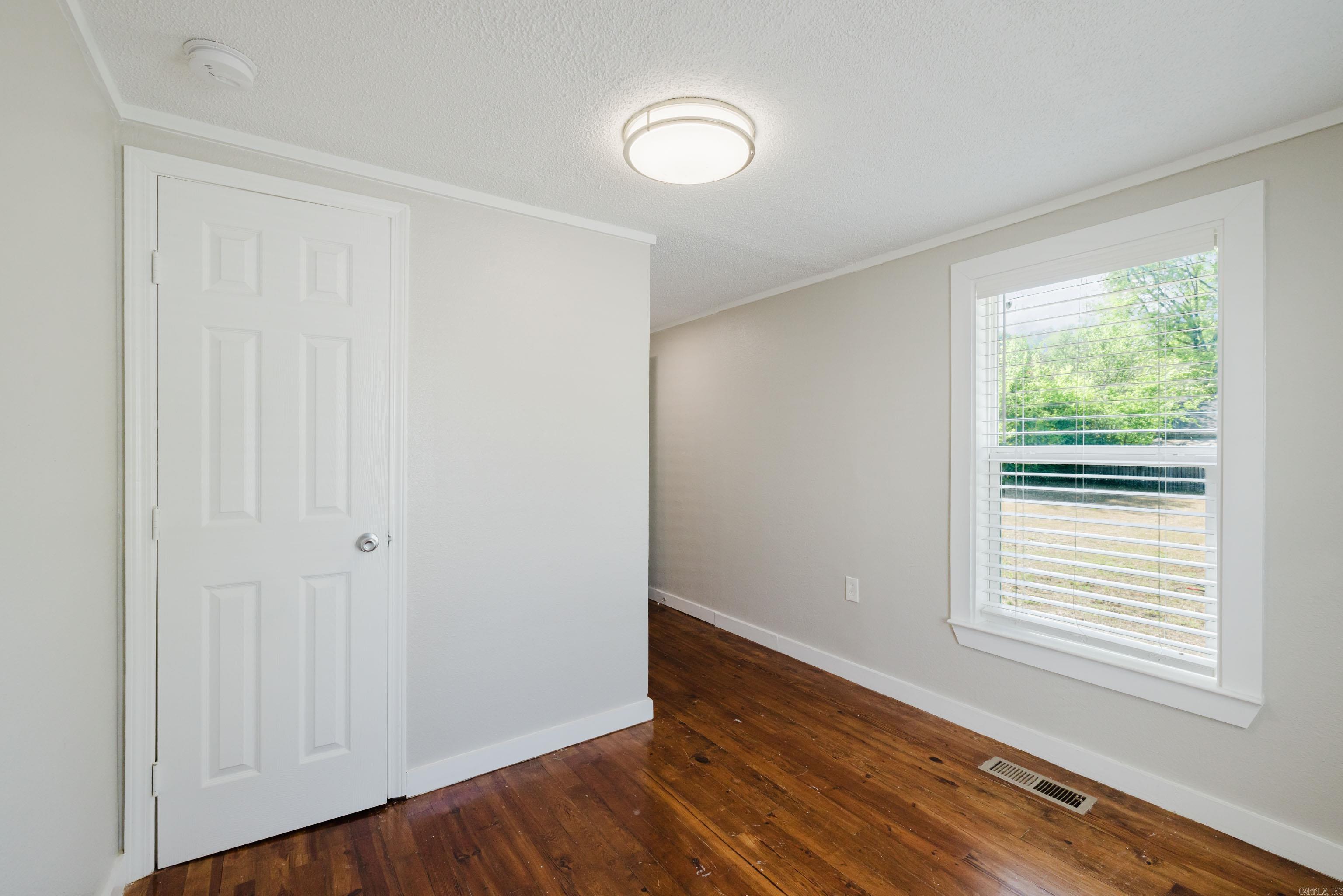 524 W Cross  Benton, AR