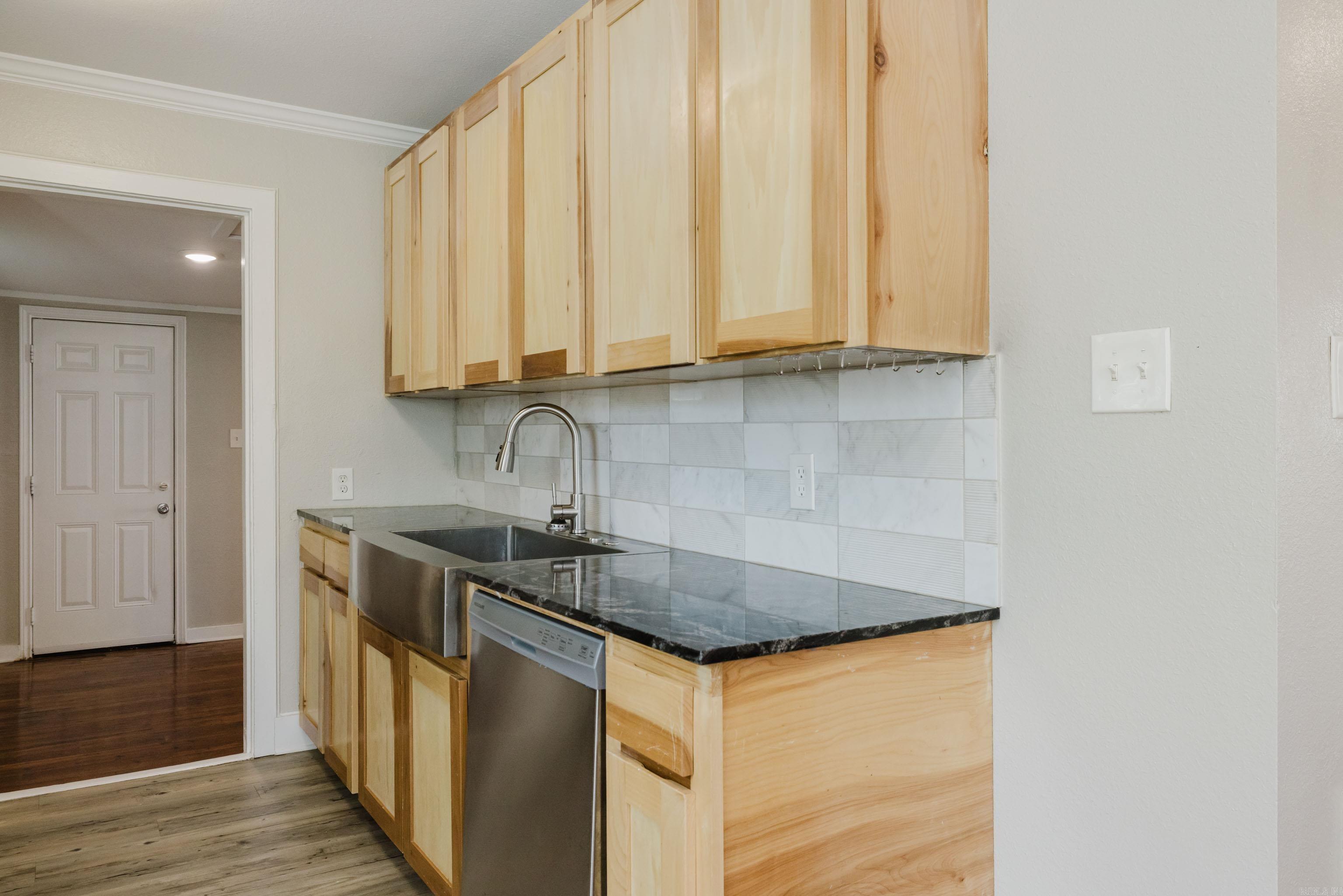 524 W Cross  Benton, AR
