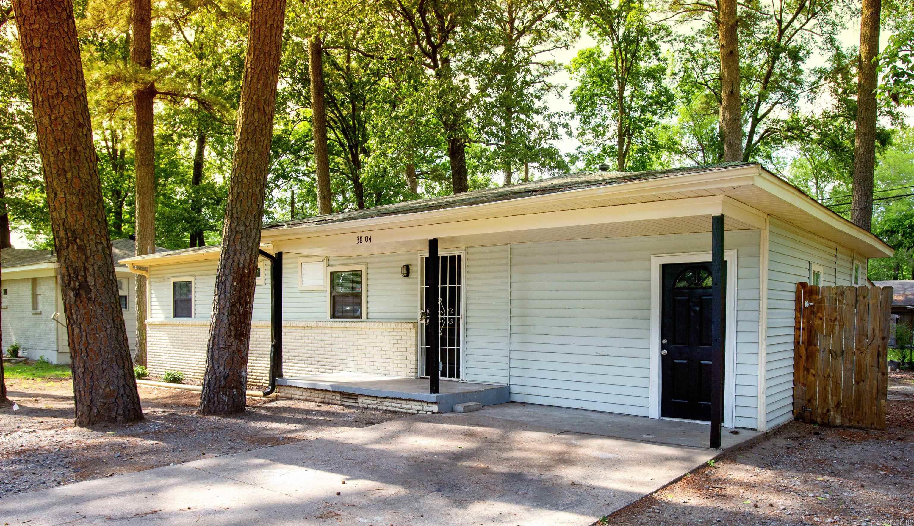 3804 Pine Cone  Little Rock, AR