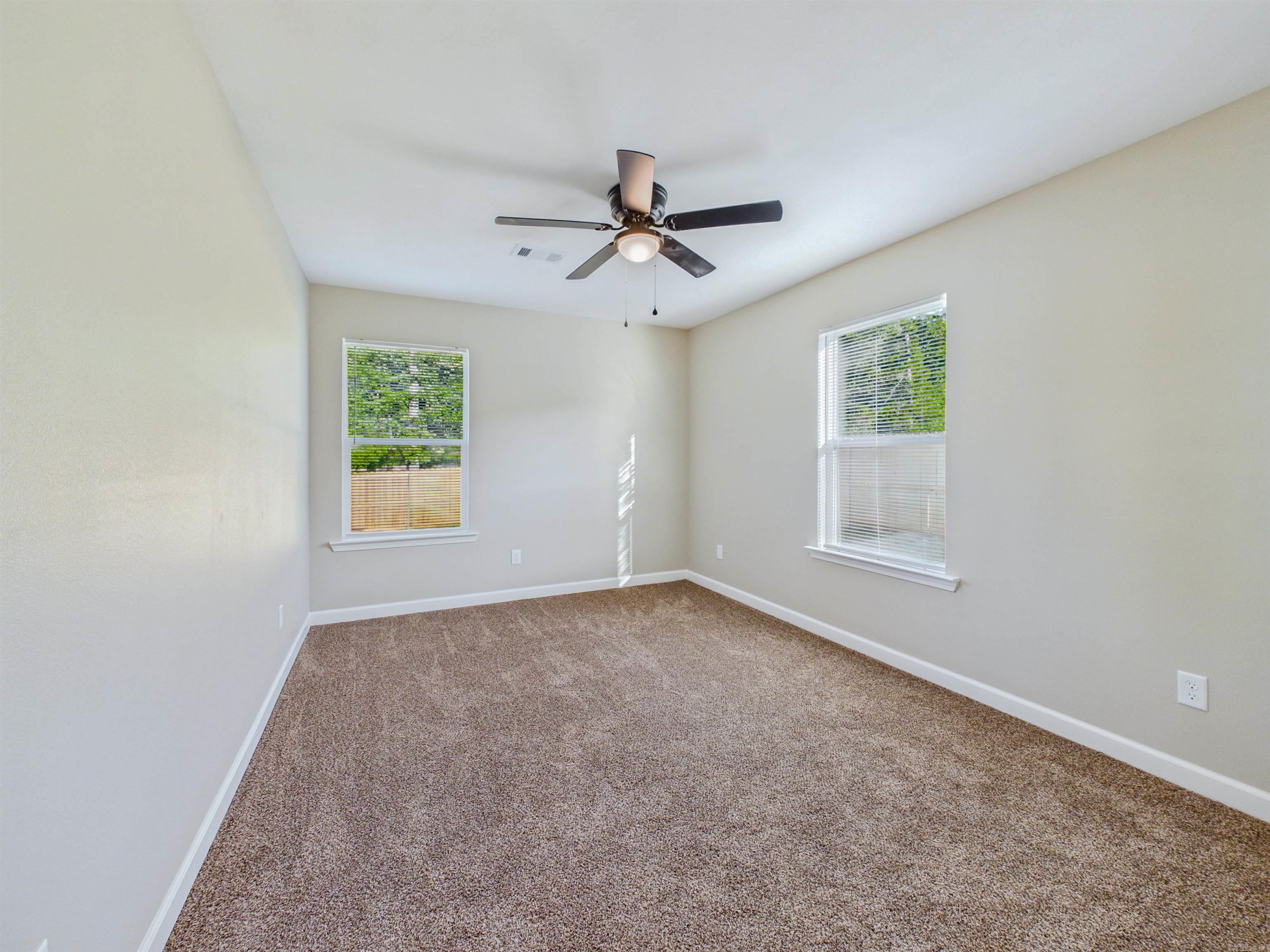 105 Coal Mountain Road  El Paso, AR