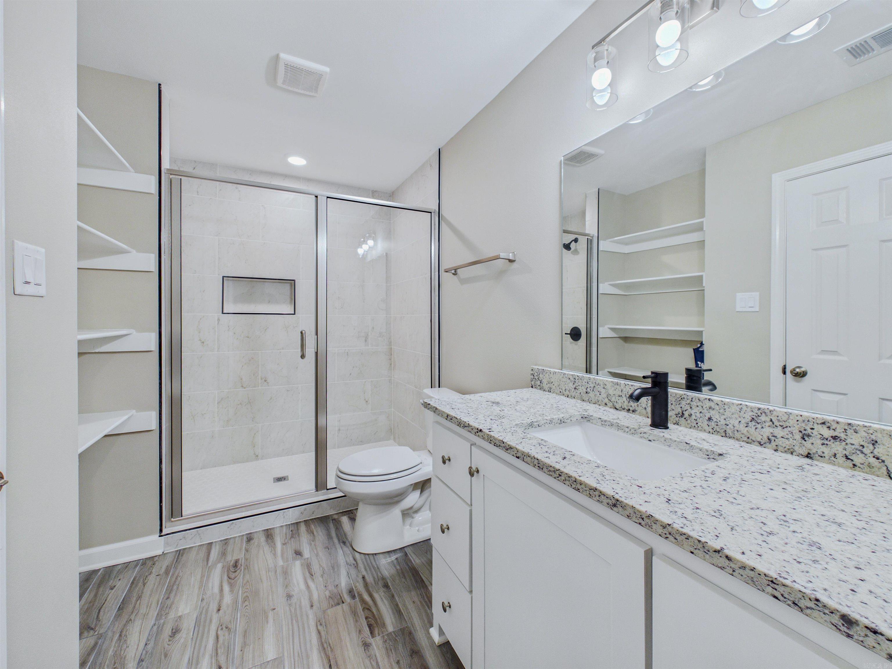 105 Coal Mountain Road  El Paso, AR