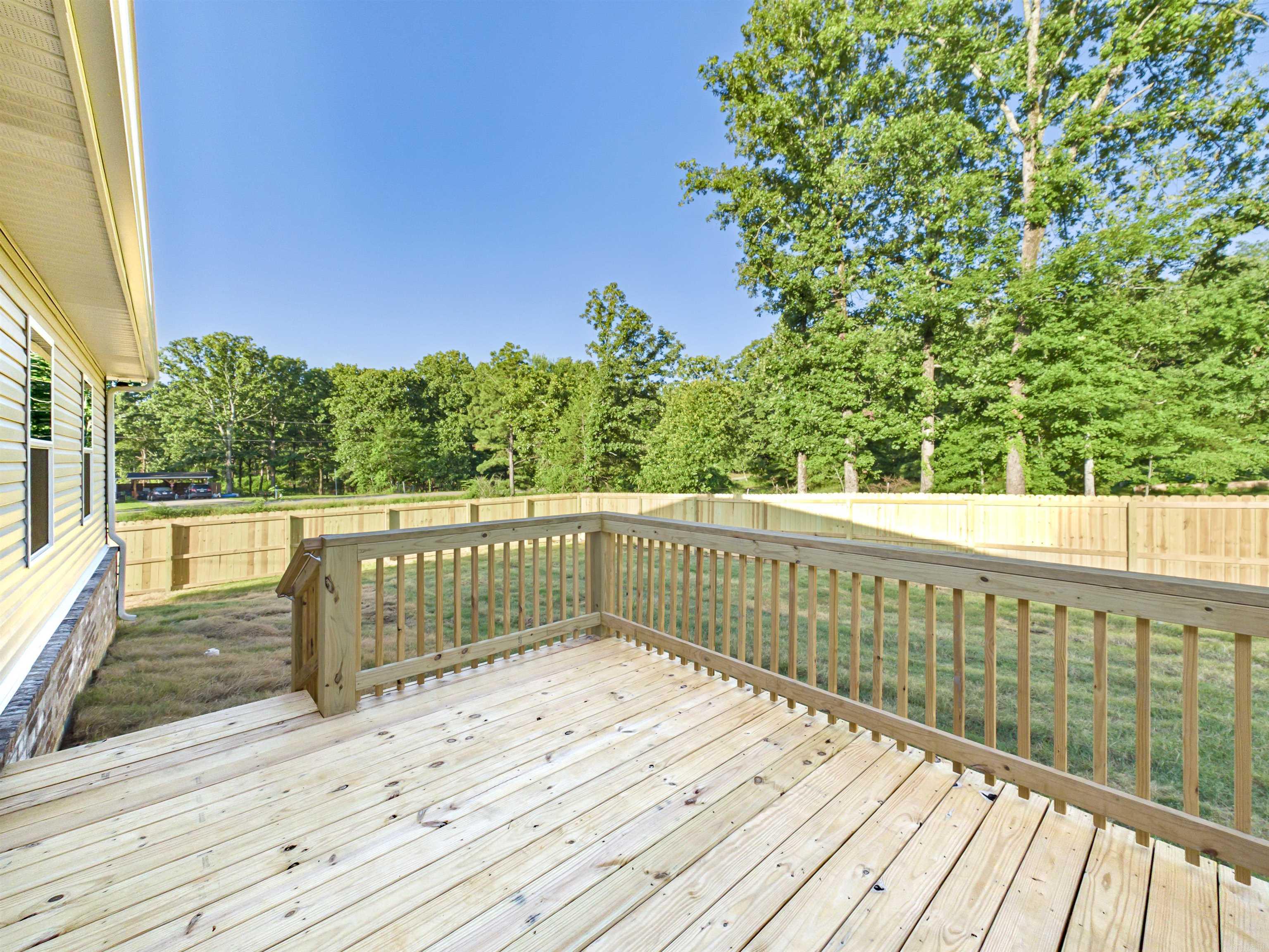 105 Coal Mountain Road  El Paso, AR