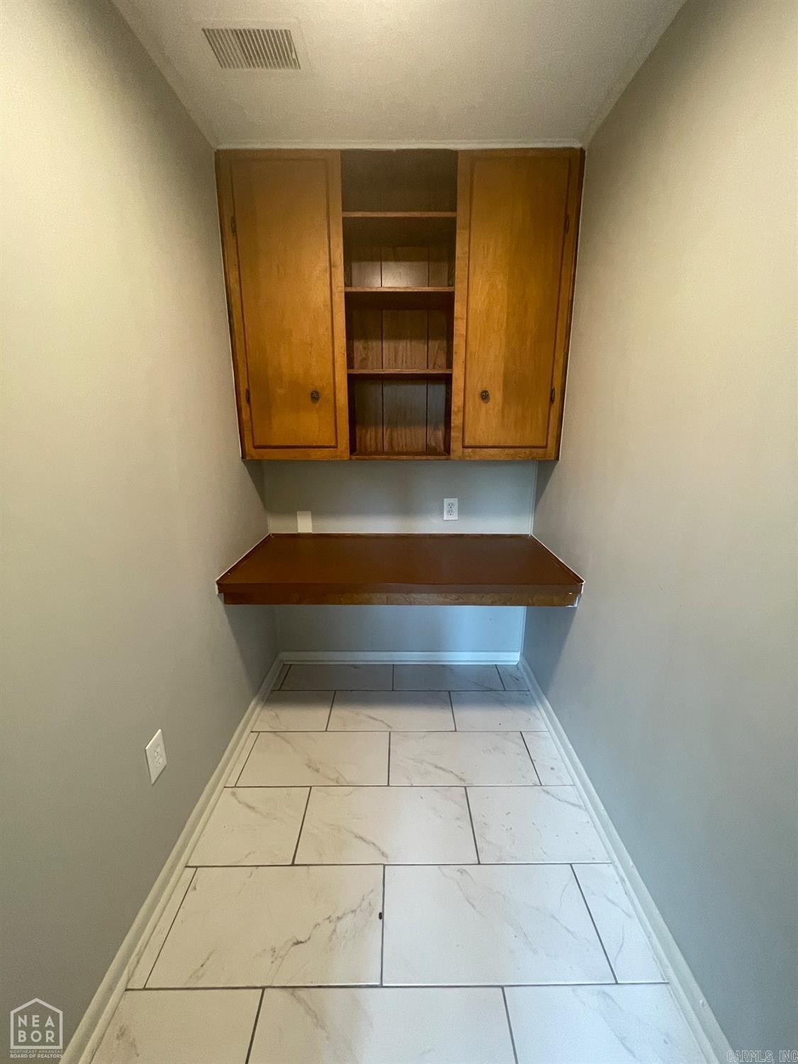 1705 Colonial  Jonesboro, AR