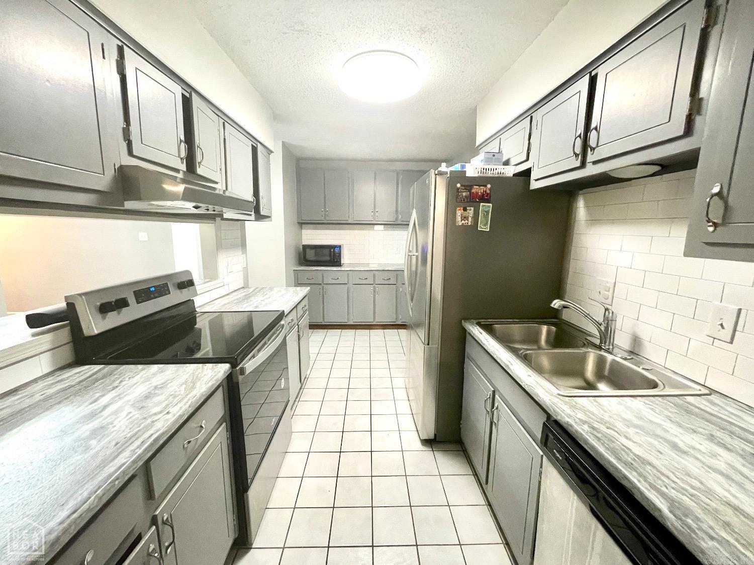 1705 Colonial  Jonesboro, AR